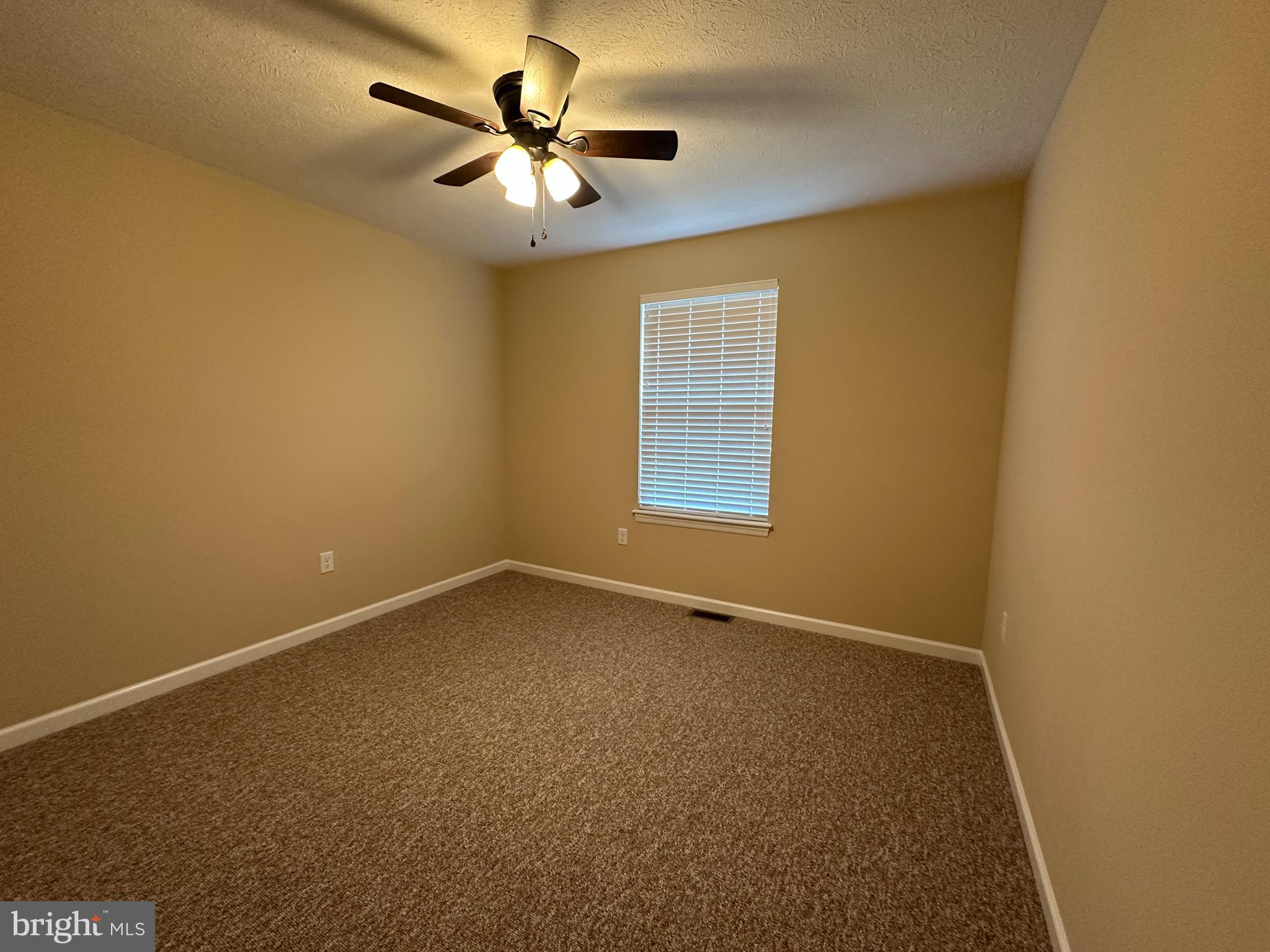 SAND SPRING RUN - Residential