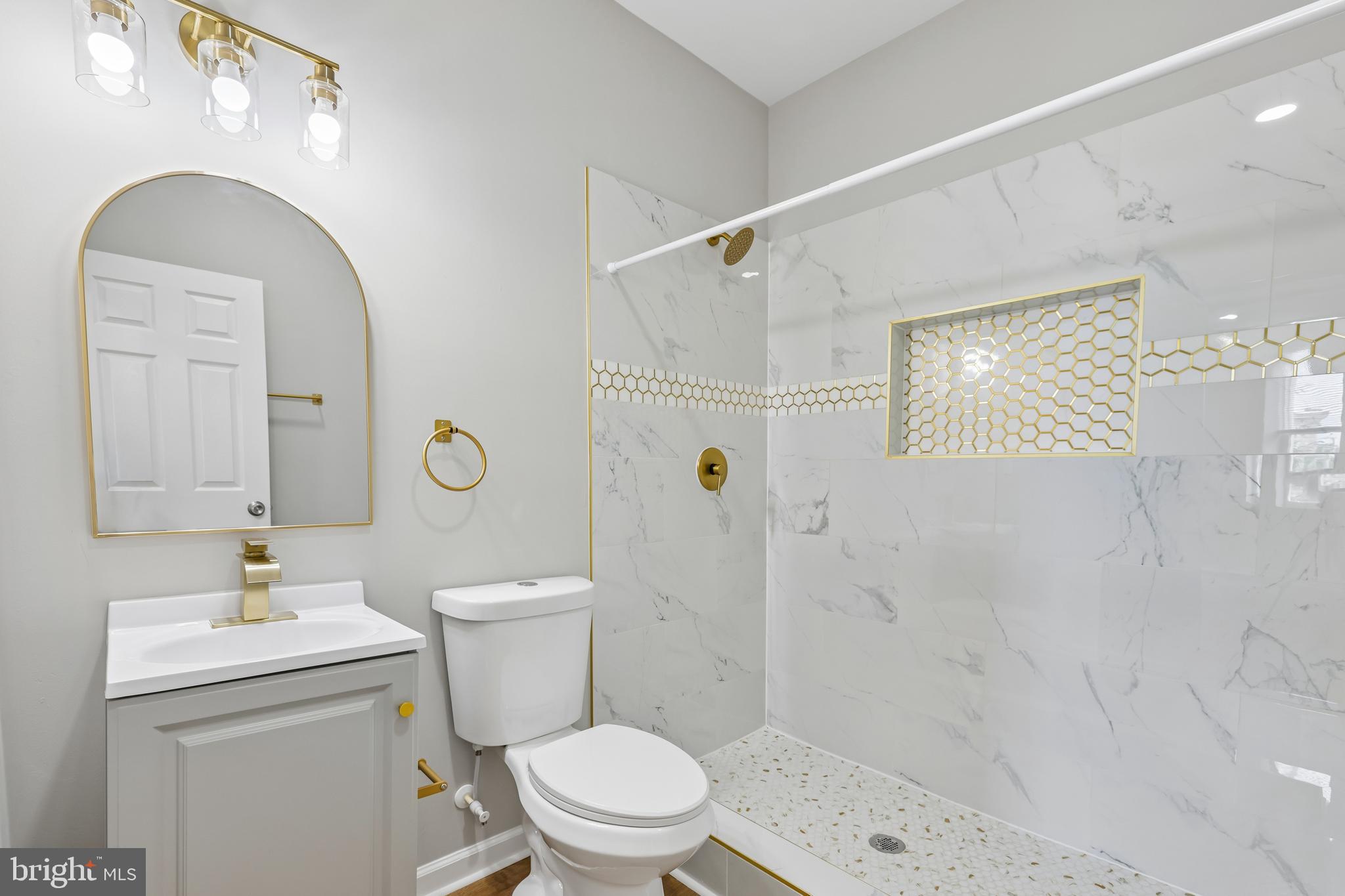 SANDTOWN-WINCHESTER - Residential