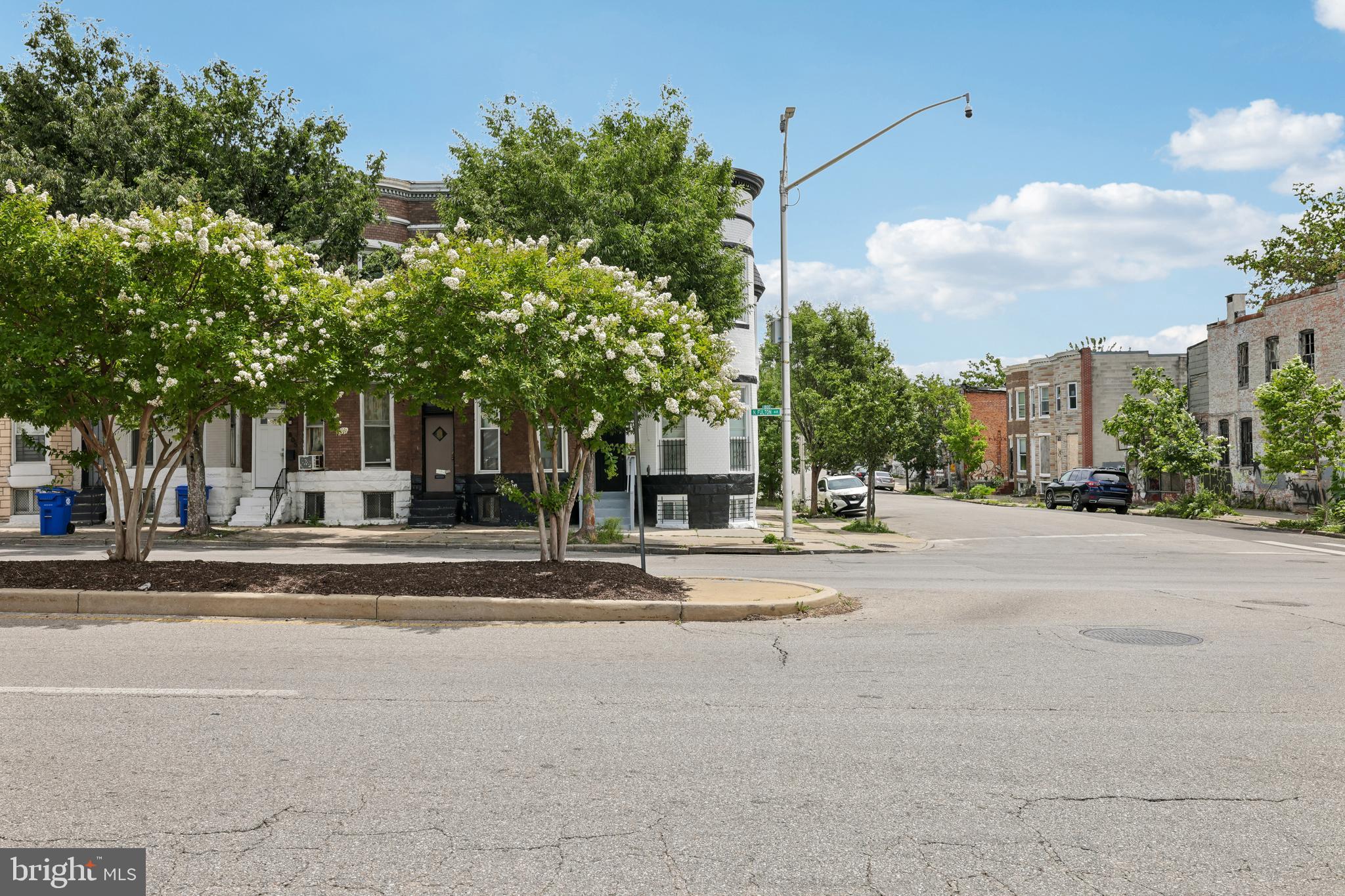 SANDTOWN-WINCHESTER - Residential