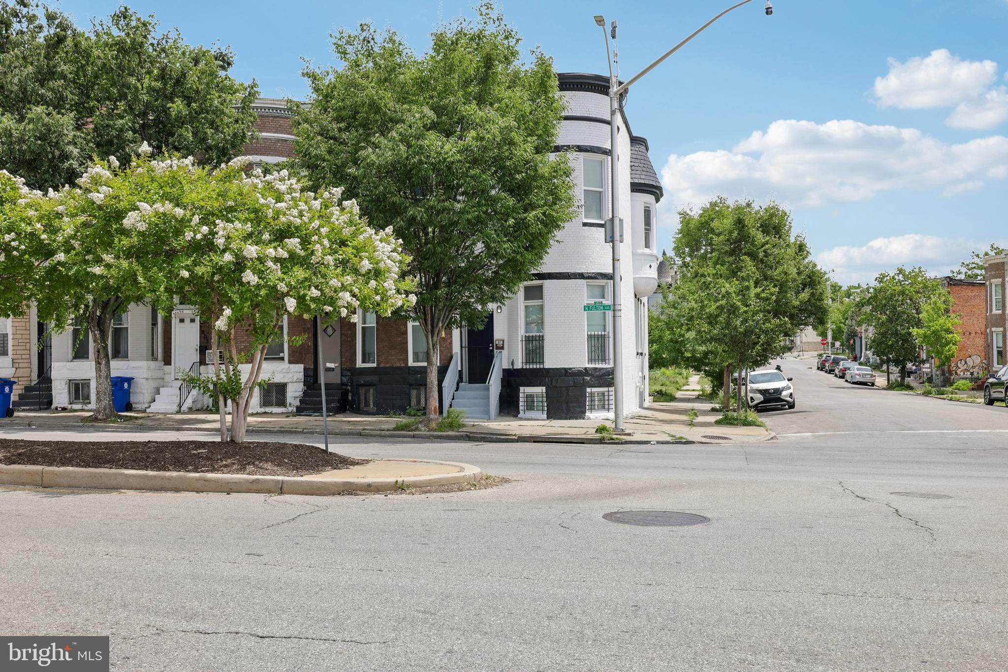 SANDTOWN-WINCHESTER - Residential