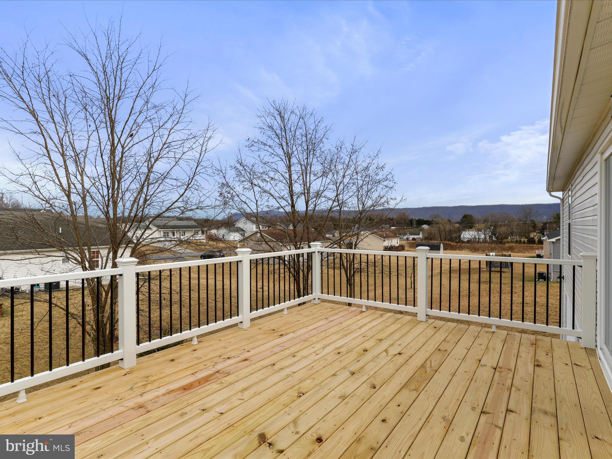 MADISON ESTATES - Residential