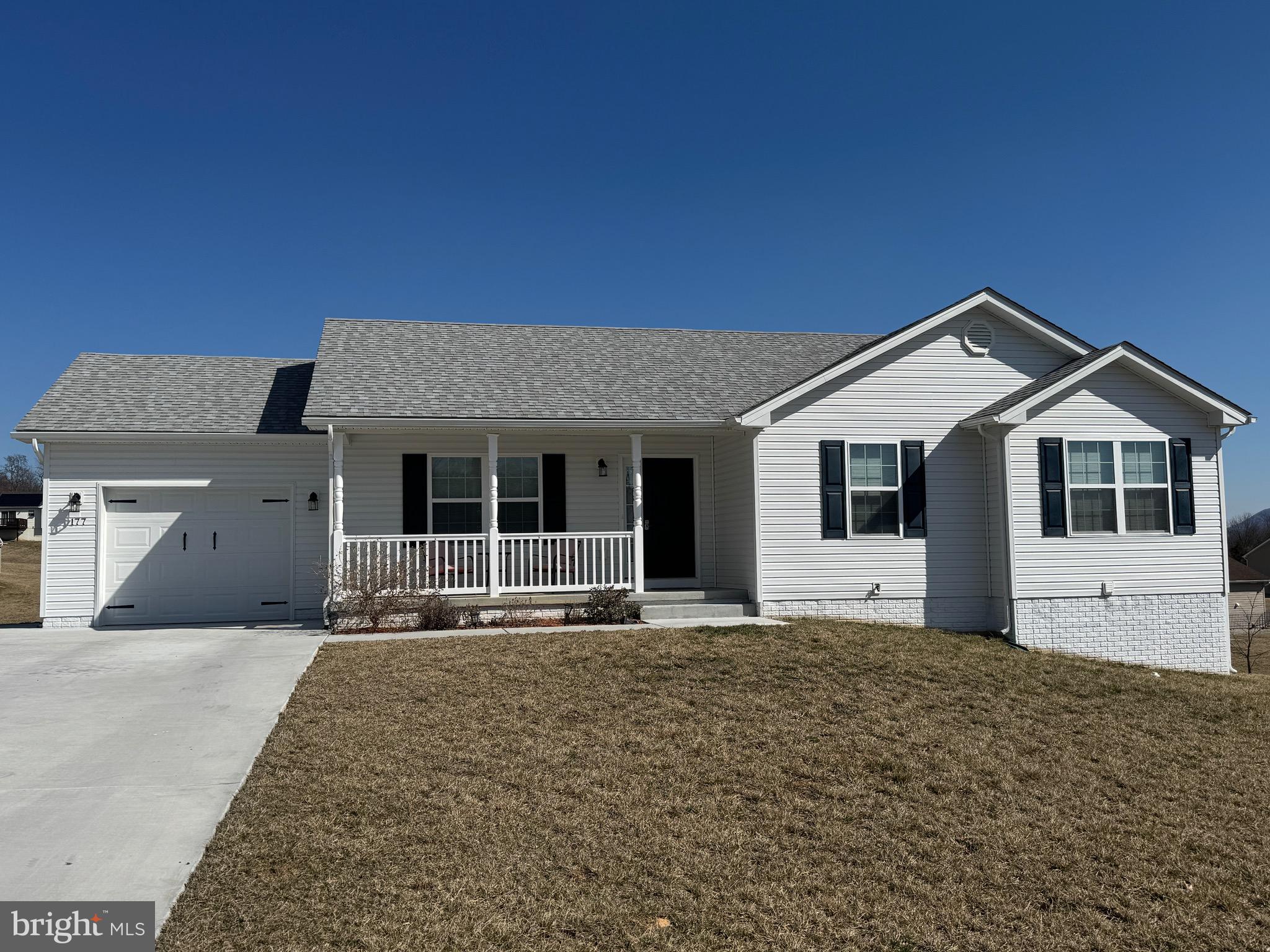 MADISON ESTATES - Residential