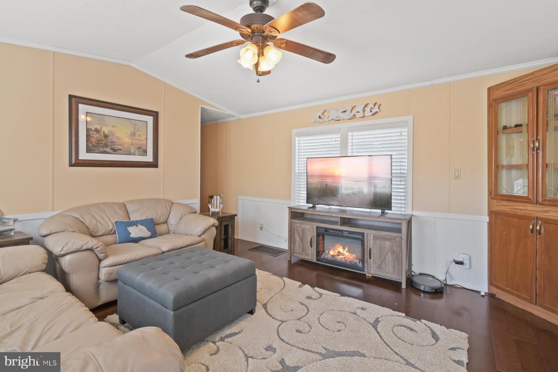 REHOBOTH BAY MHP - Residential