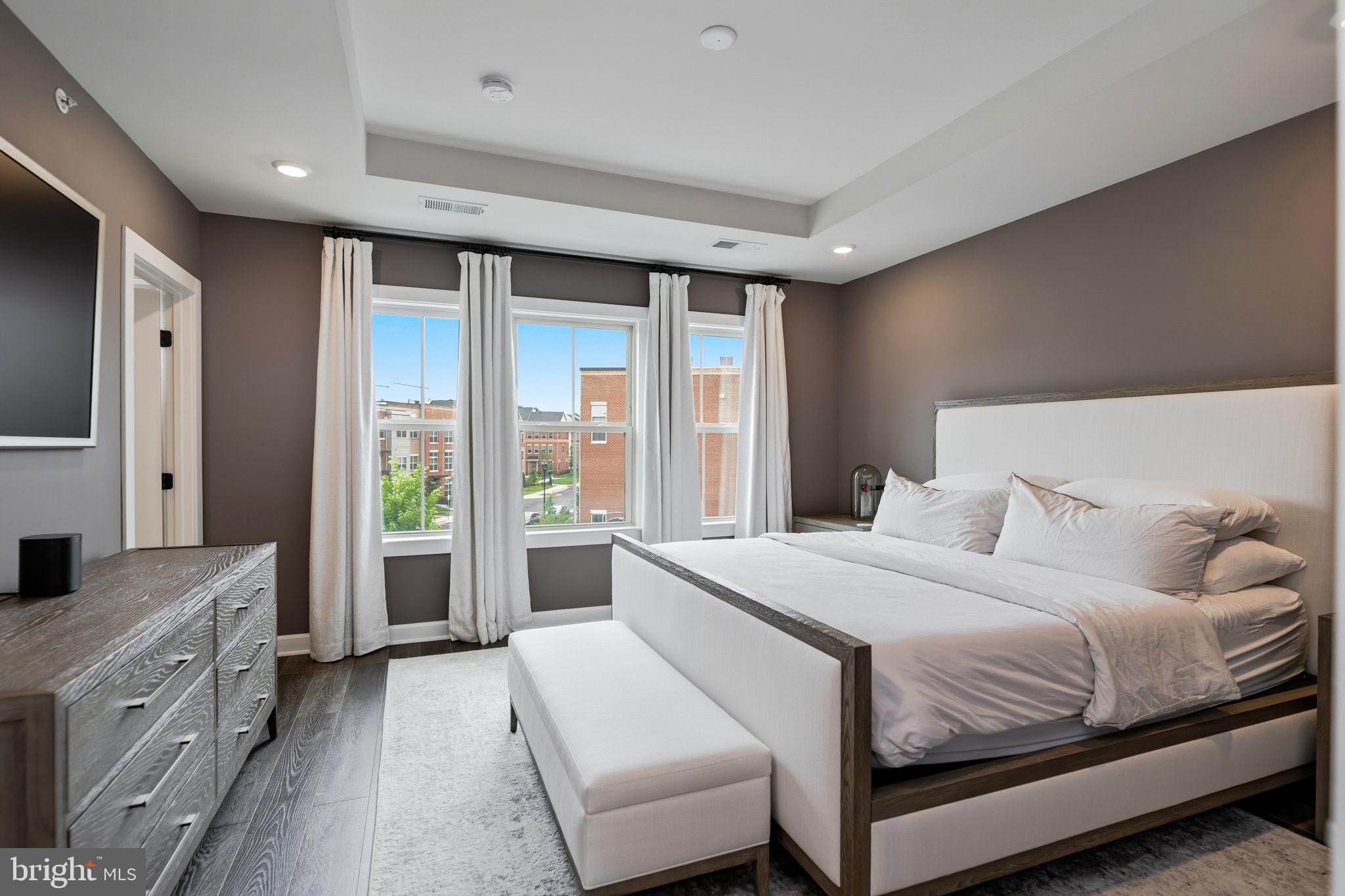 BOULEVARD VI TOWNS - Residential