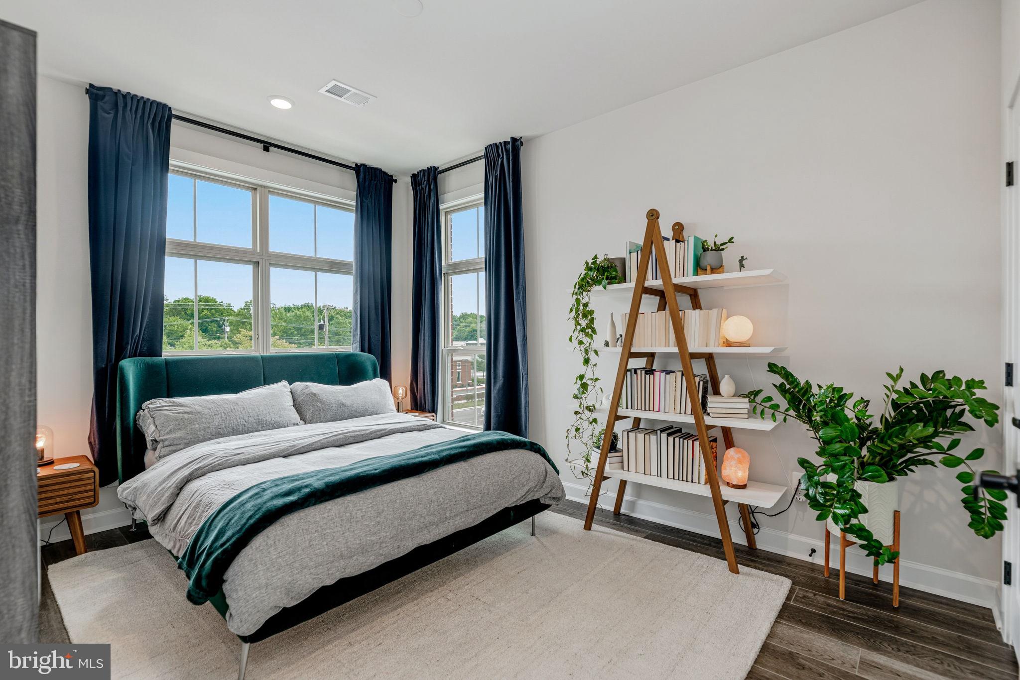 BOULEVARD VI TOWNS - Residential