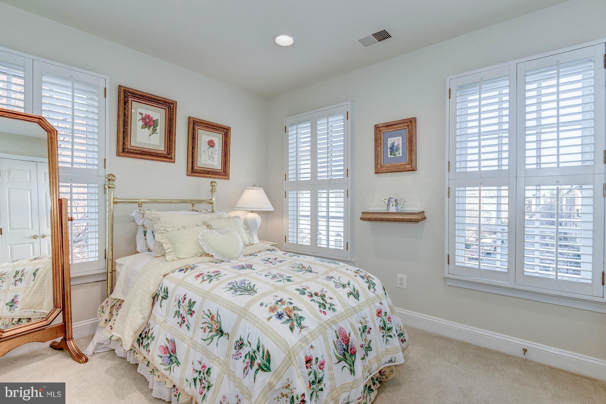FORDS LANDING - Residential