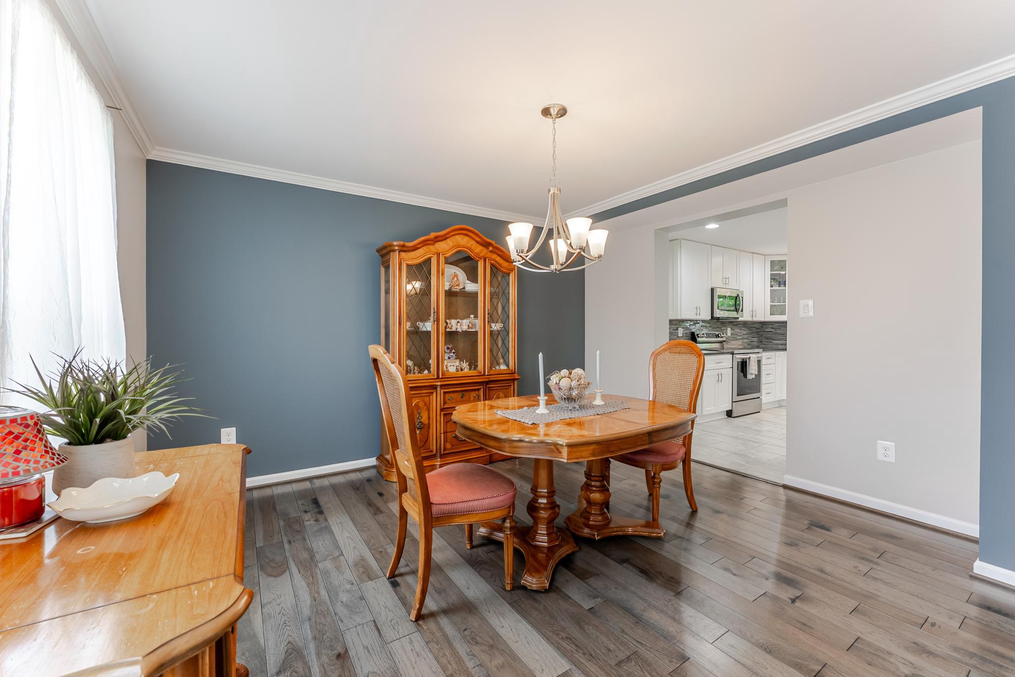 PEPPER TREE - Residential
