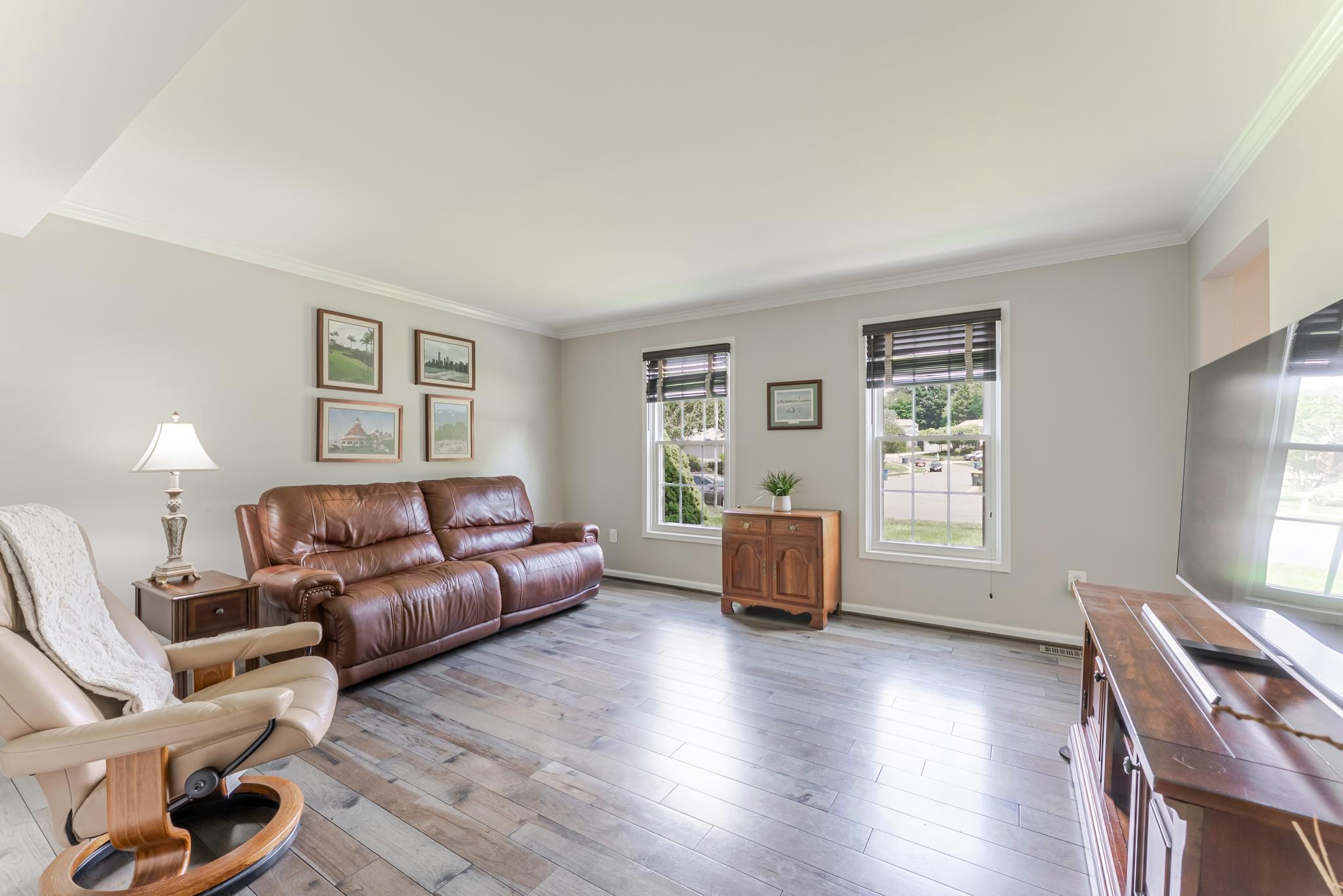 PEPPER TREE - Residential