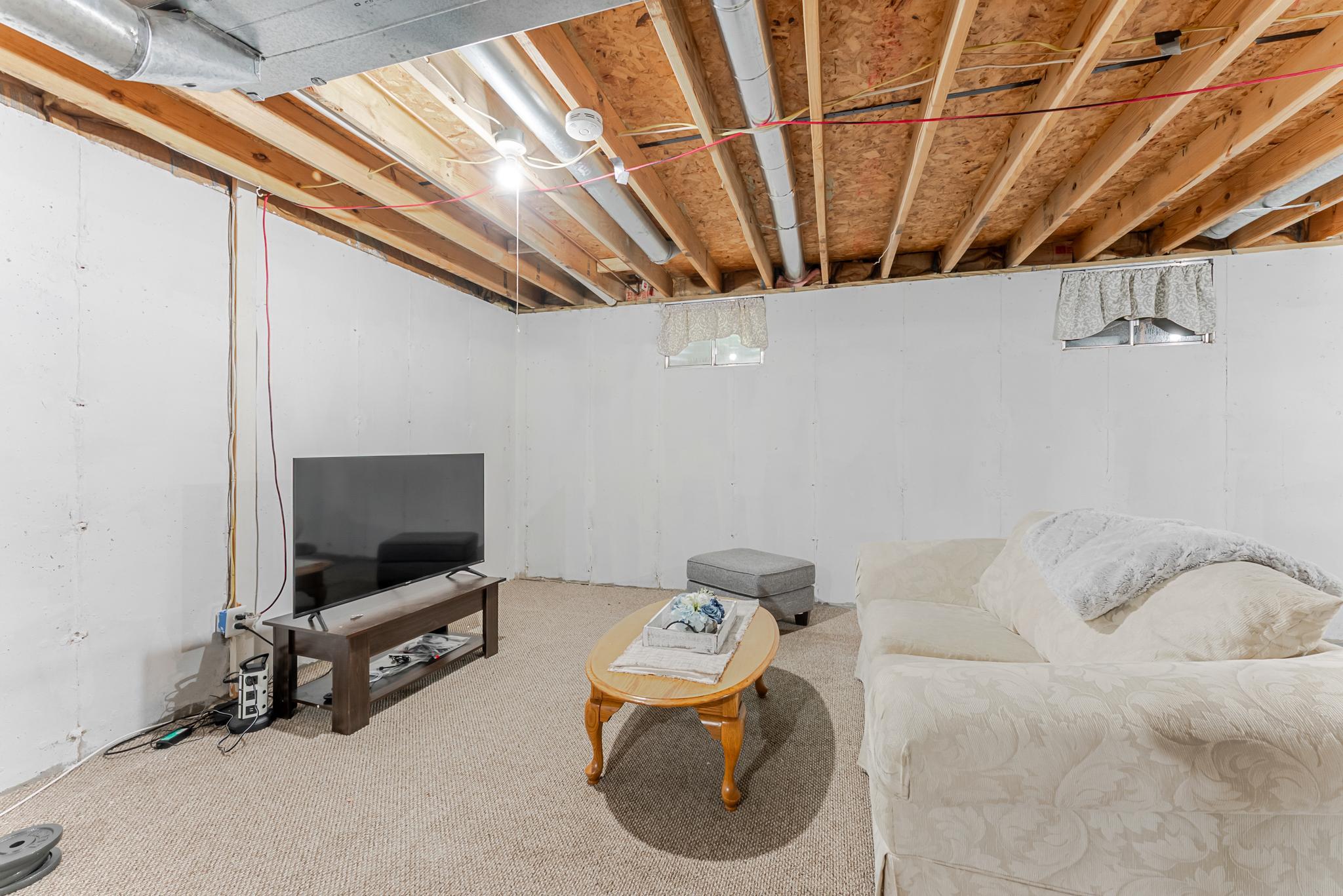 PEPPER TREE - Residential