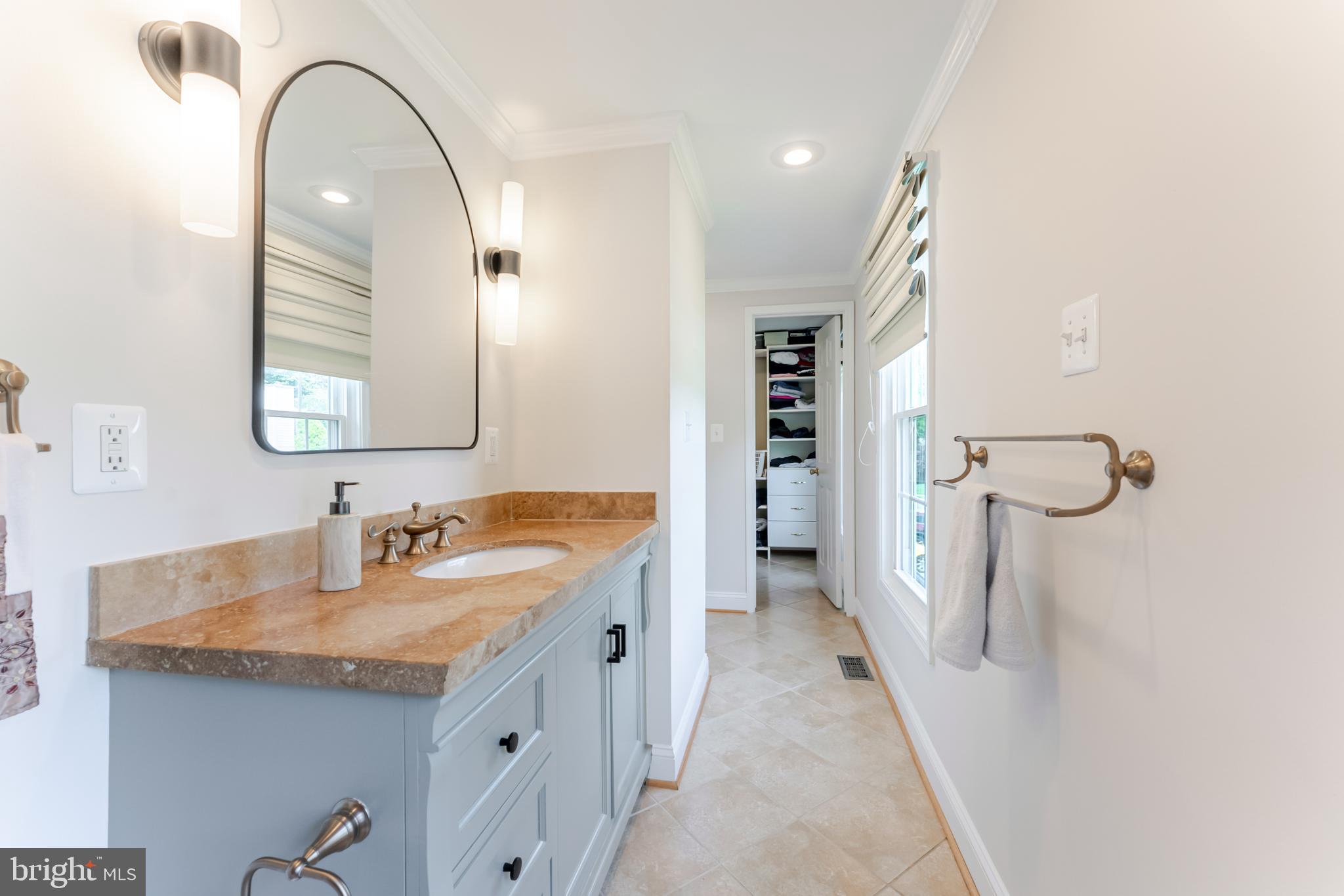 PEPPER TREE - Residential