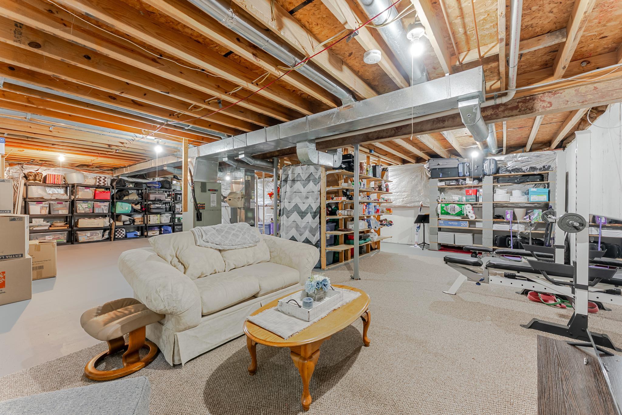 PEPPER TREE - Residential
