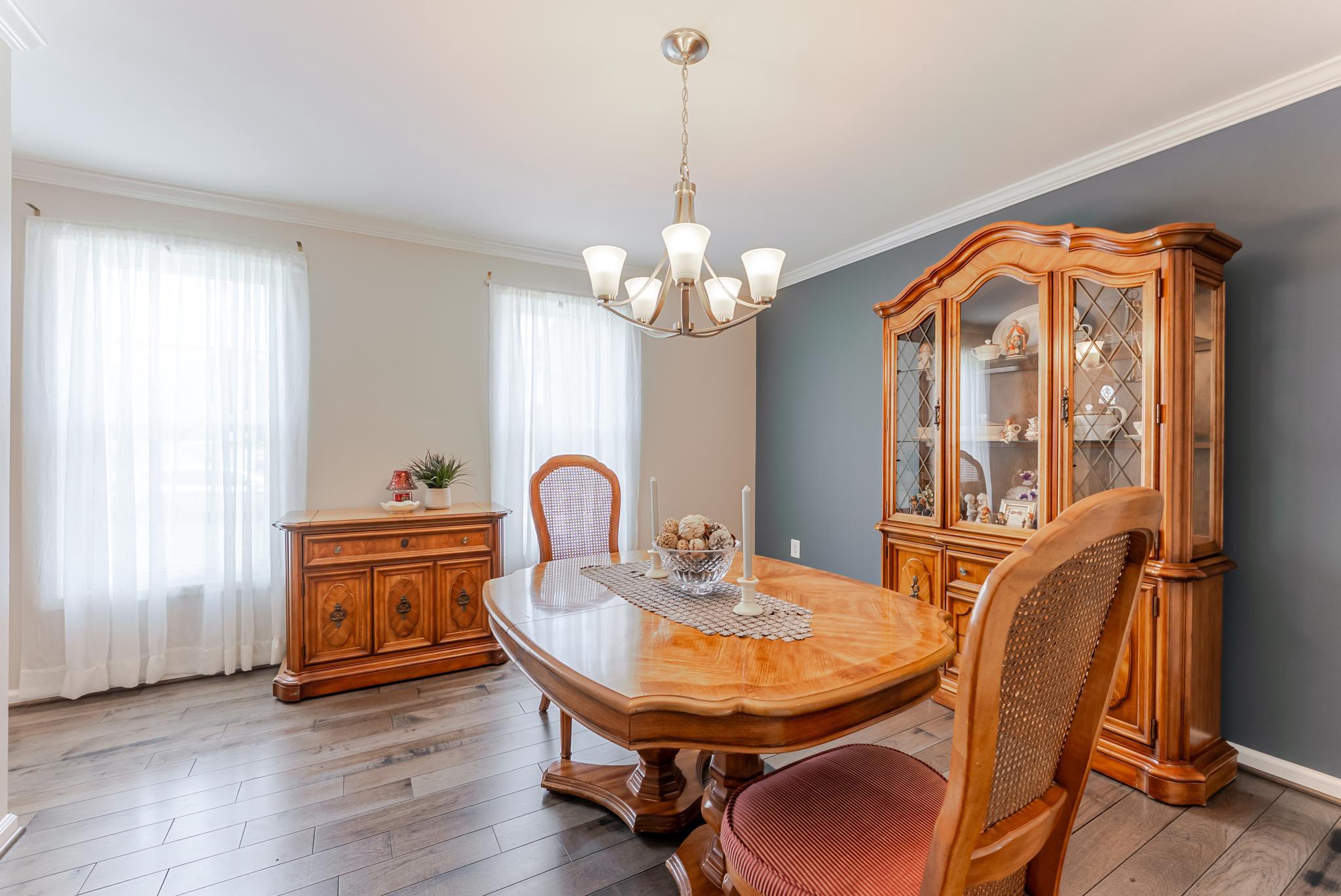 PEPPER TREE - Residential