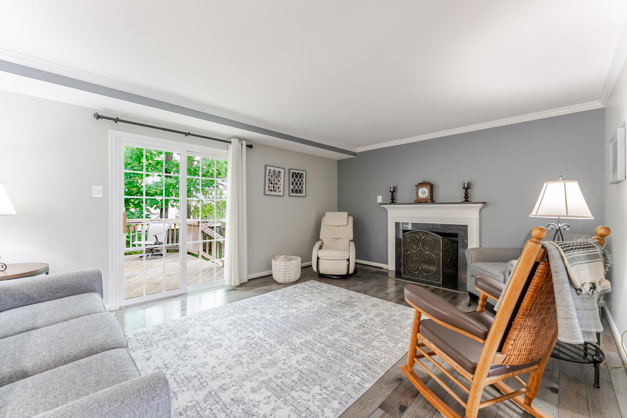 PEPPER TREE - Residential