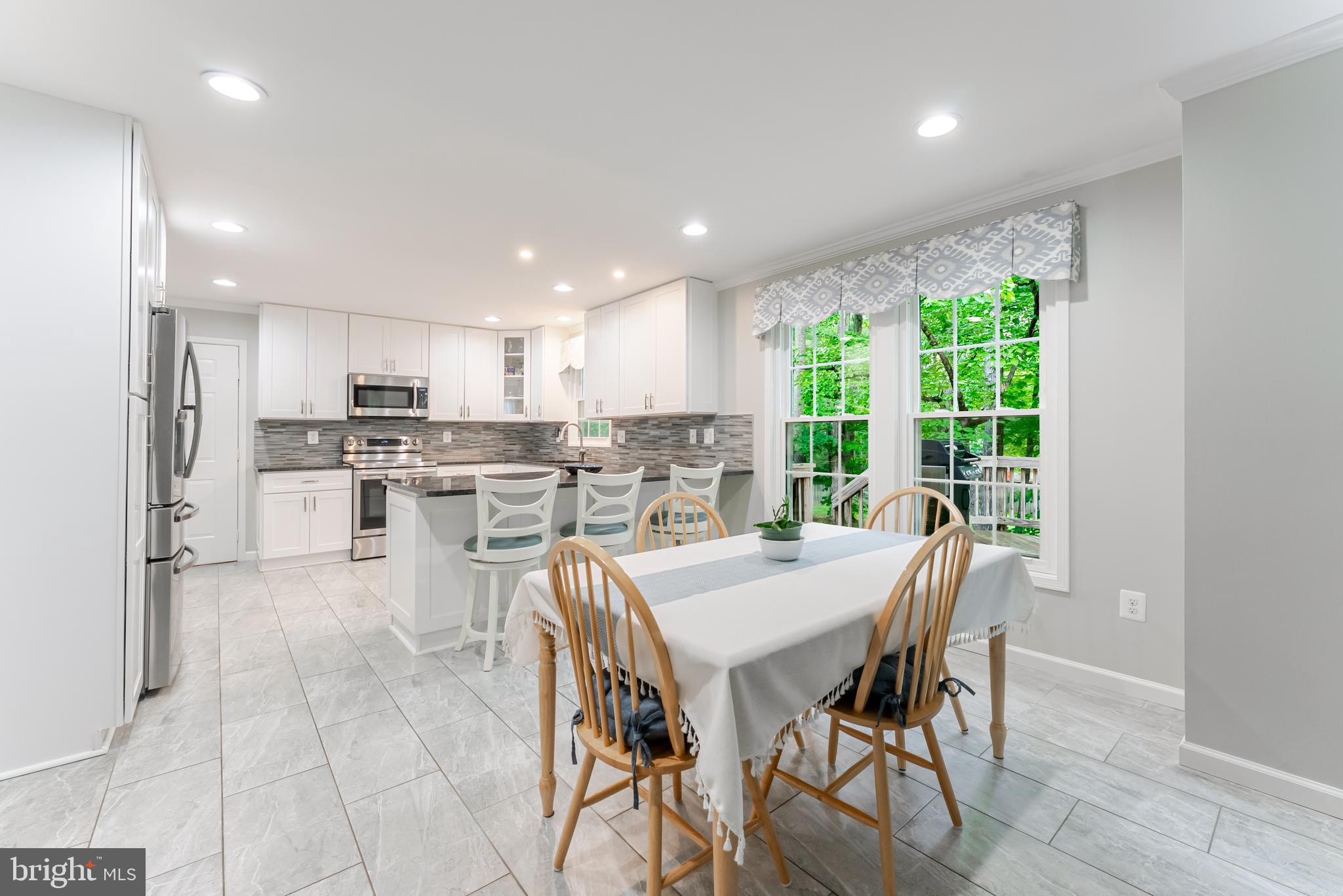 PEPPER TREE - Residential