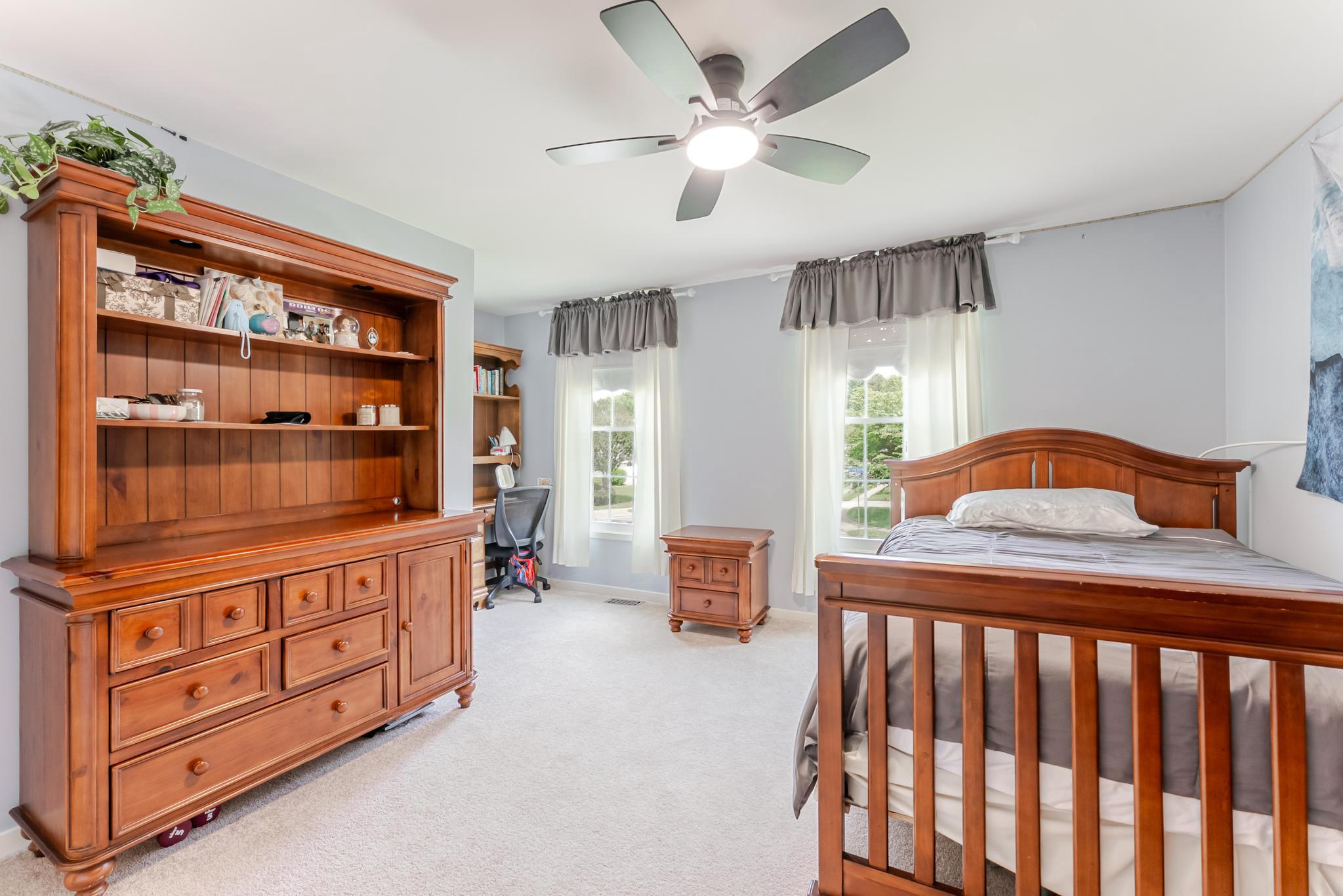 PEPPER TREE - Residential
