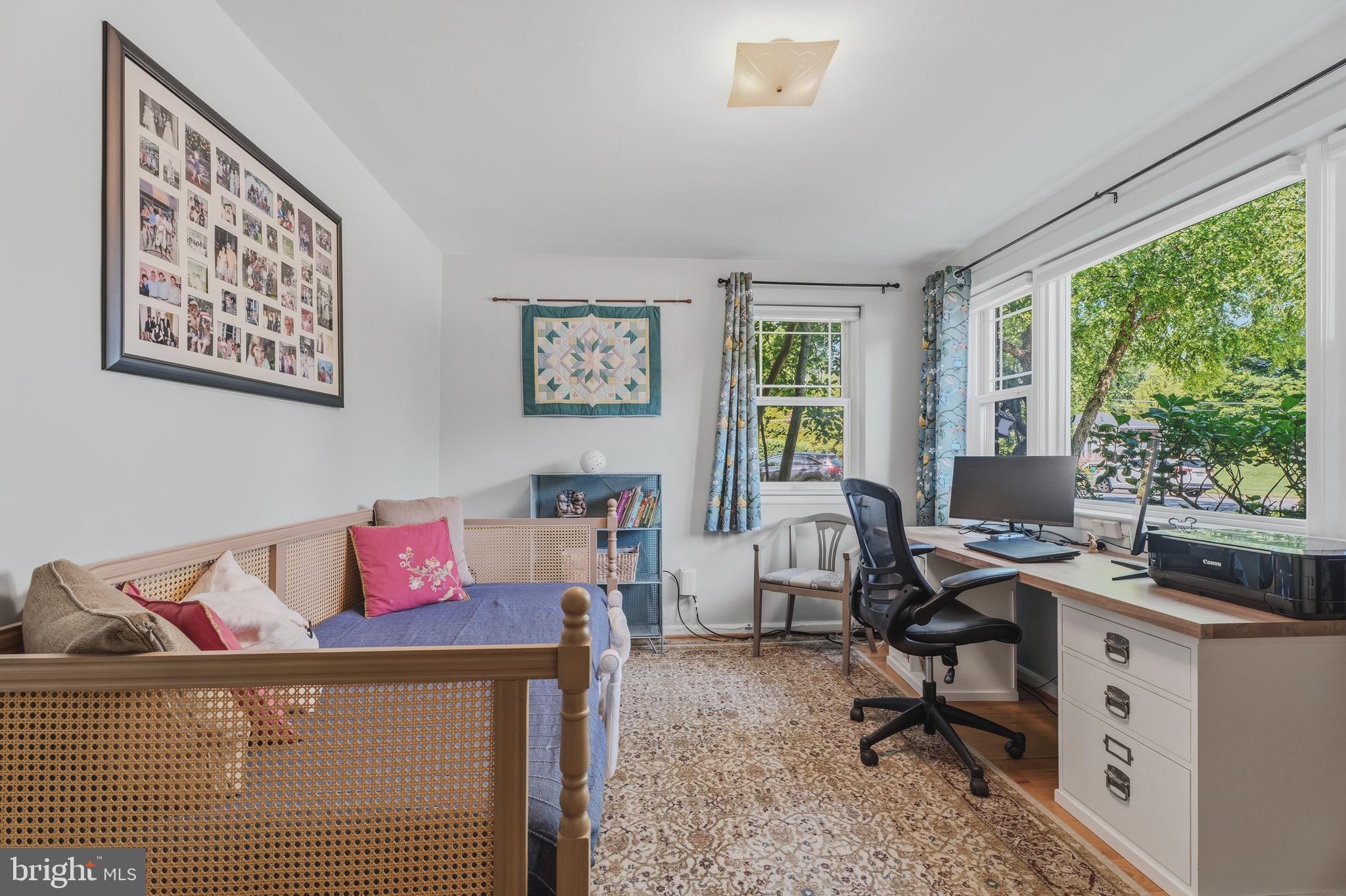 WOODBROOK - Residential