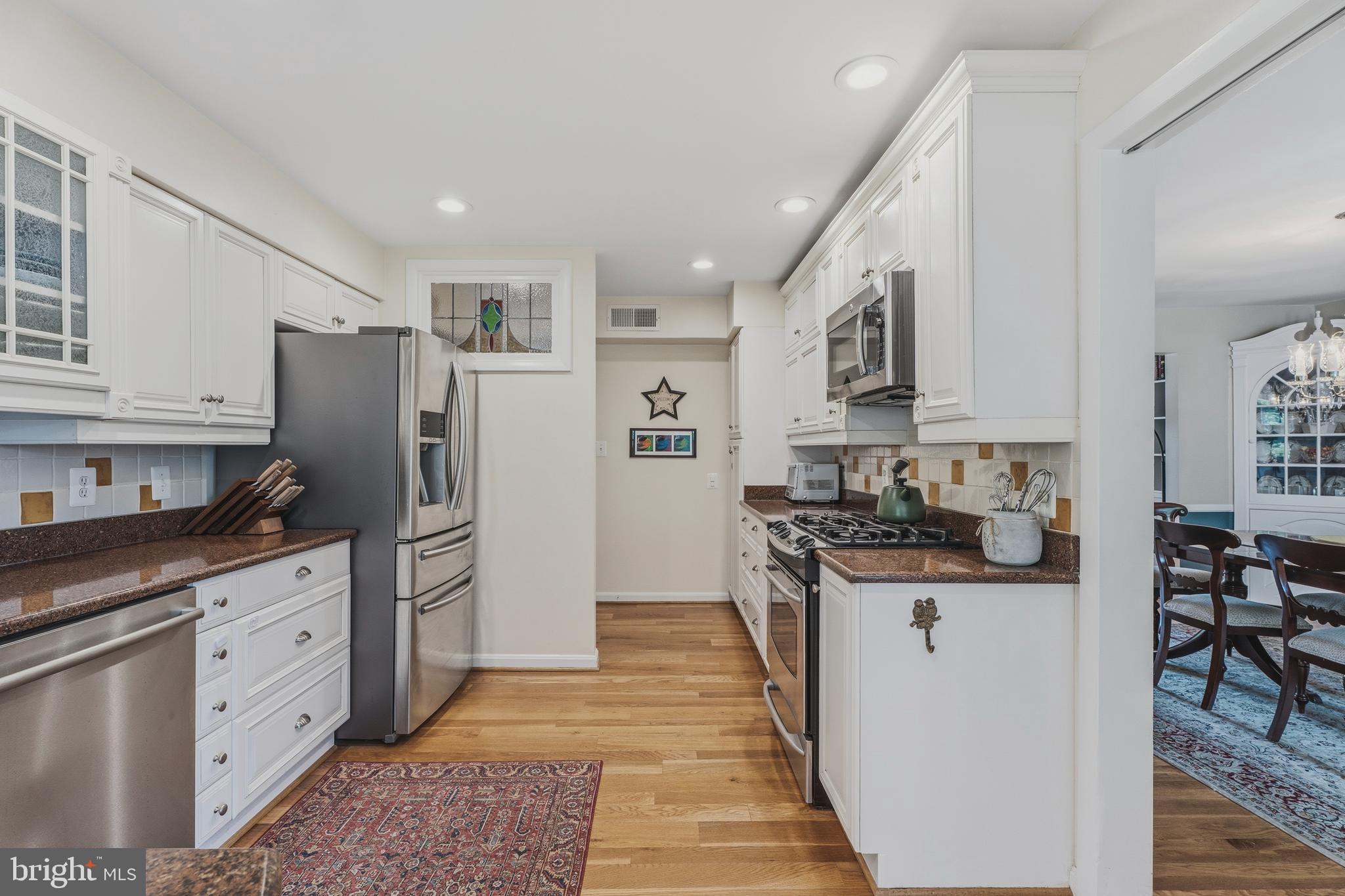 WOODBROOK - Residential