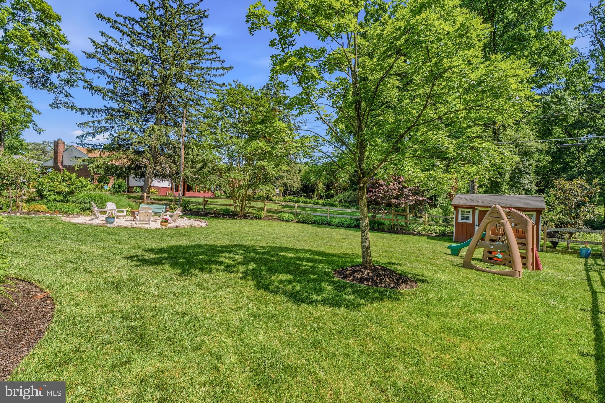 WOODBROOK - Residential