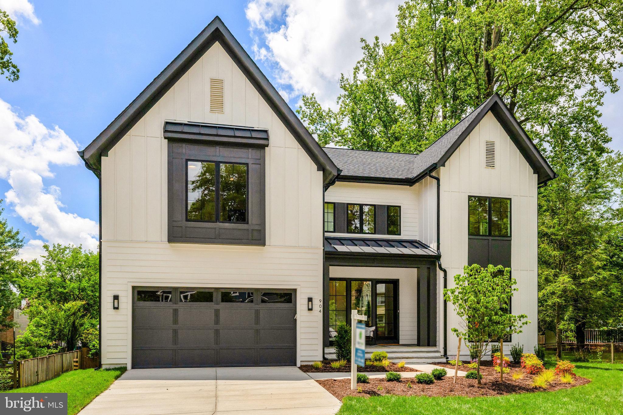 MAPLE GROVE - Residential
