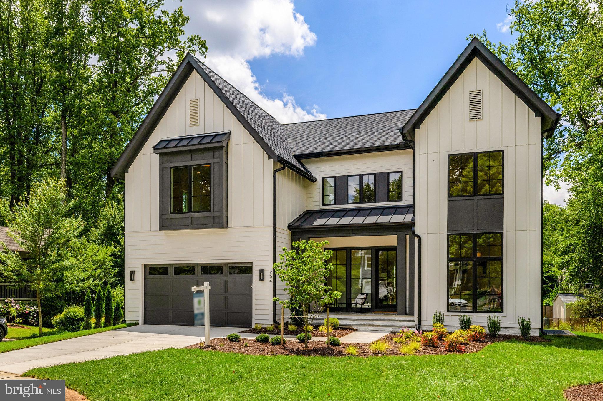 MAPLE GROVE - Residential