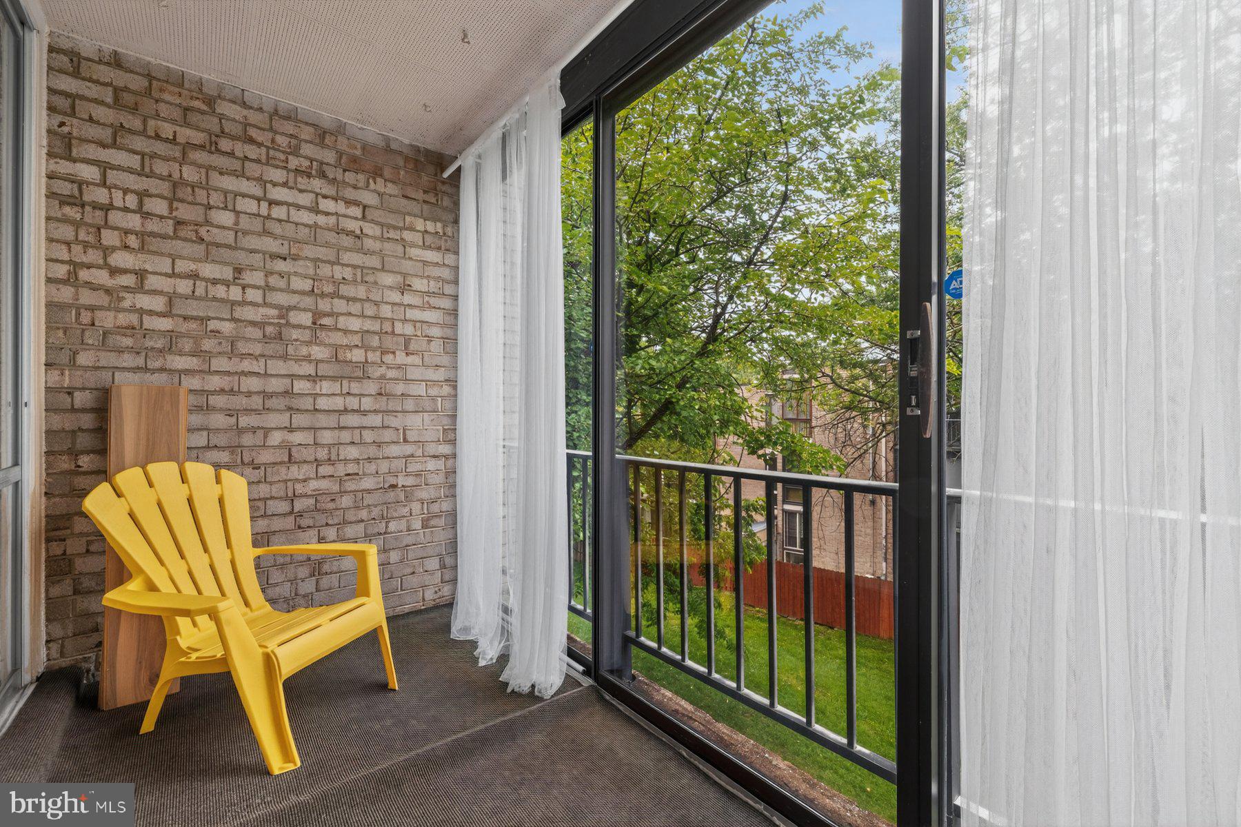 CHELSEA WOODS CONDO - Residential