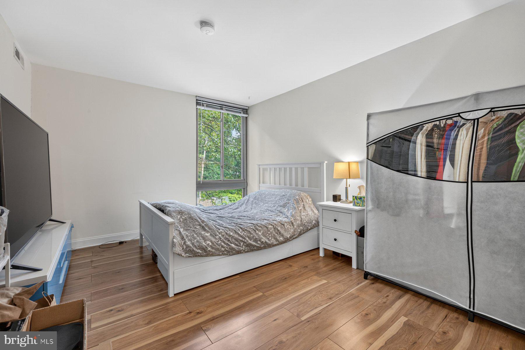 CHELSEA WOODS CONDO - Residential