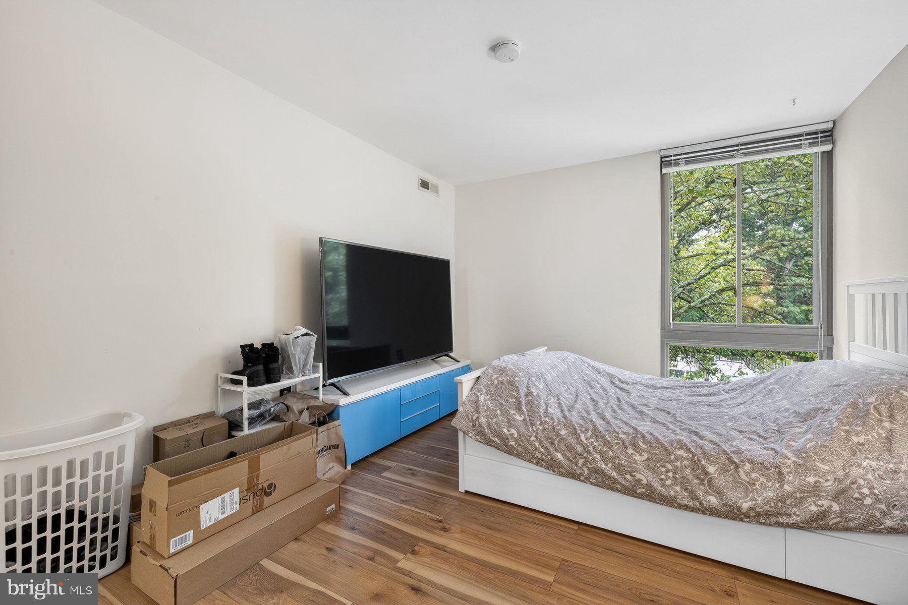CHELSEA WOODS CONDO - Residential