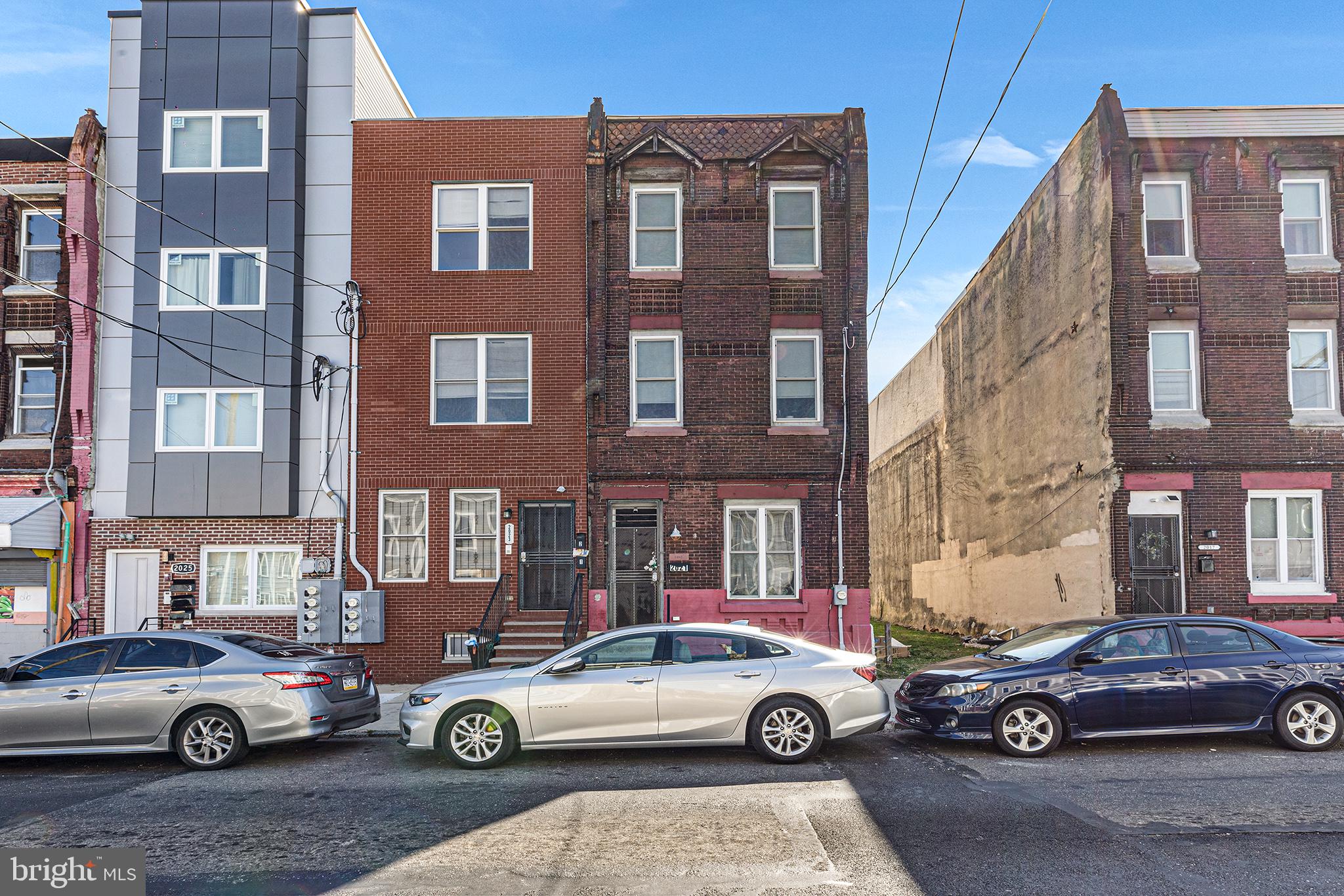 Located just steps from Temple University, this spacious 5-bedroom, 5-bath investment property presents an excellent opportunity in one of Philadelphia’s strongest rental markets. 

Inside, the home offers generously sized bedrooms, five full bathrooms, central air conditioning, and a functional layout designed for comfortable living. The setup is especially attractive for student or roommate-style housing, making it a highly desirable rental near Temple’s campus.

Conveniently located close to public transportation, local restaurants, coffee shops, and neighborhood amenities, 2021 N 16th St combines location, rental history, and investment upside in one compelling package.

Please inquire for inspection report.