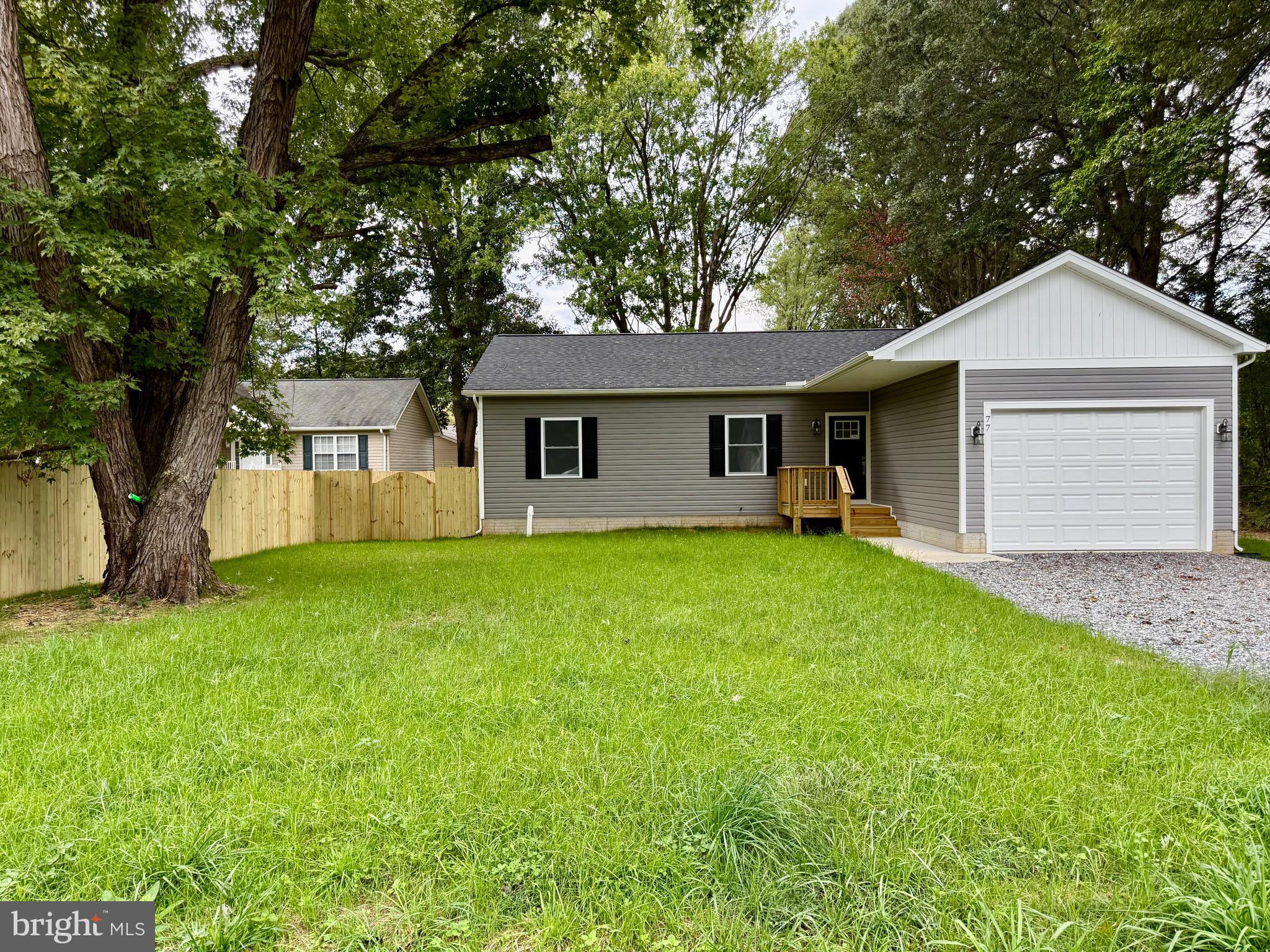 PLACID BAY ESTATES - Residential