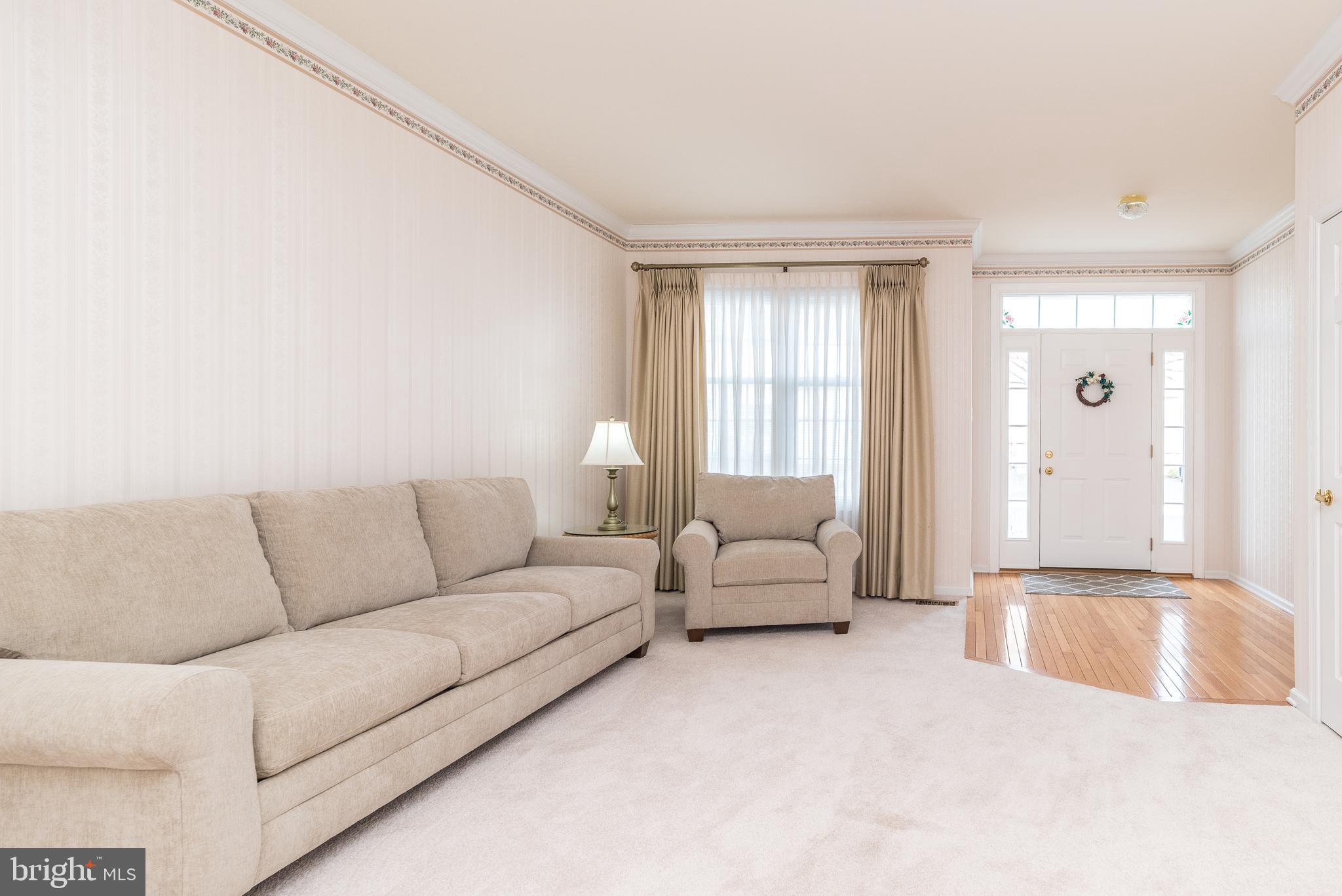 HAMPTON GREEN - Residential