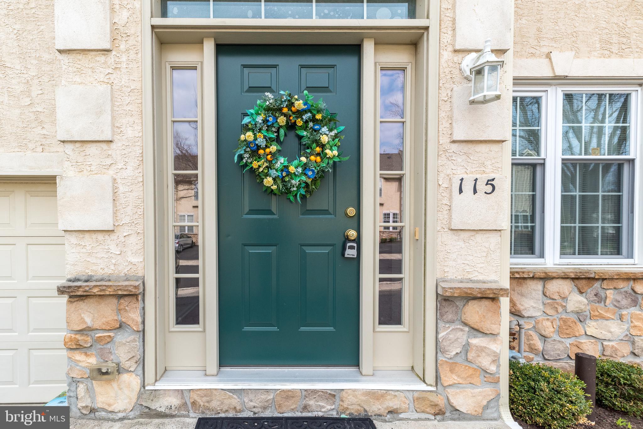 HAMPTON GREEN - Residential