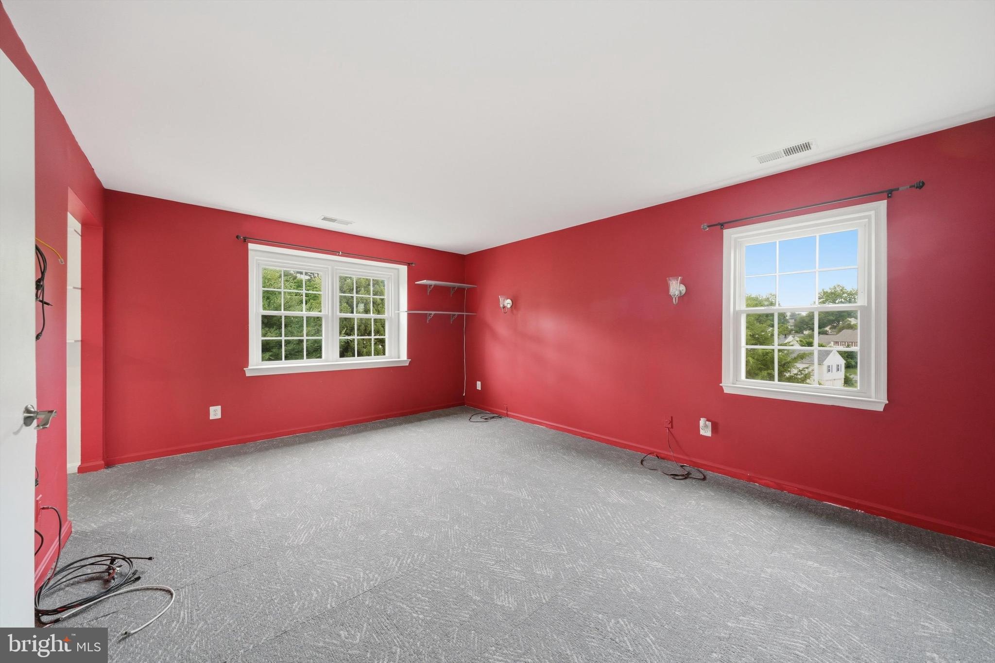 FAIRIDGE - Residential