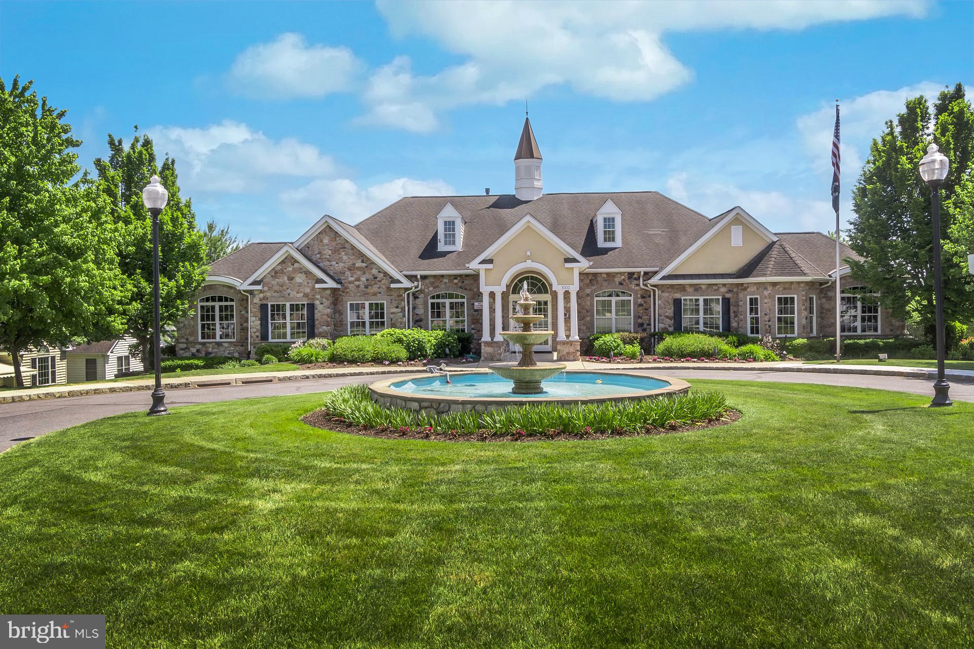 TRADITIONS OF AMERICA - Residential