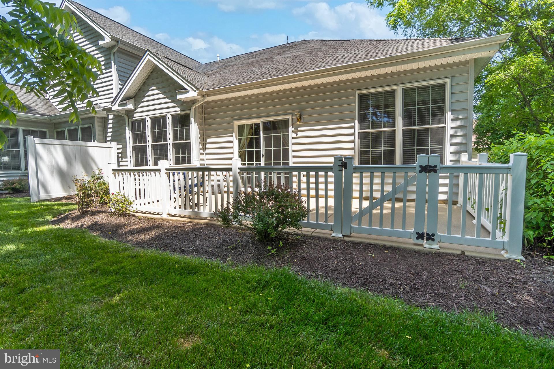TRADITIONS OF AMERICA - Residential