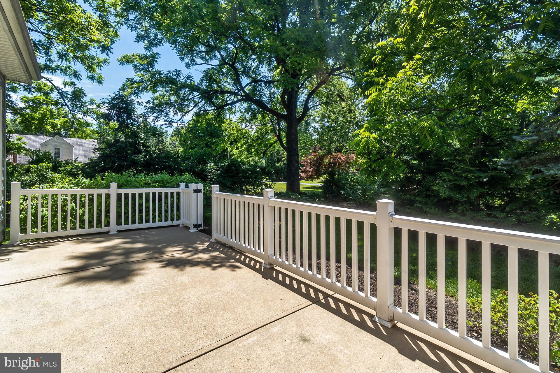 TRADITIONS OF AMERICA - Residential