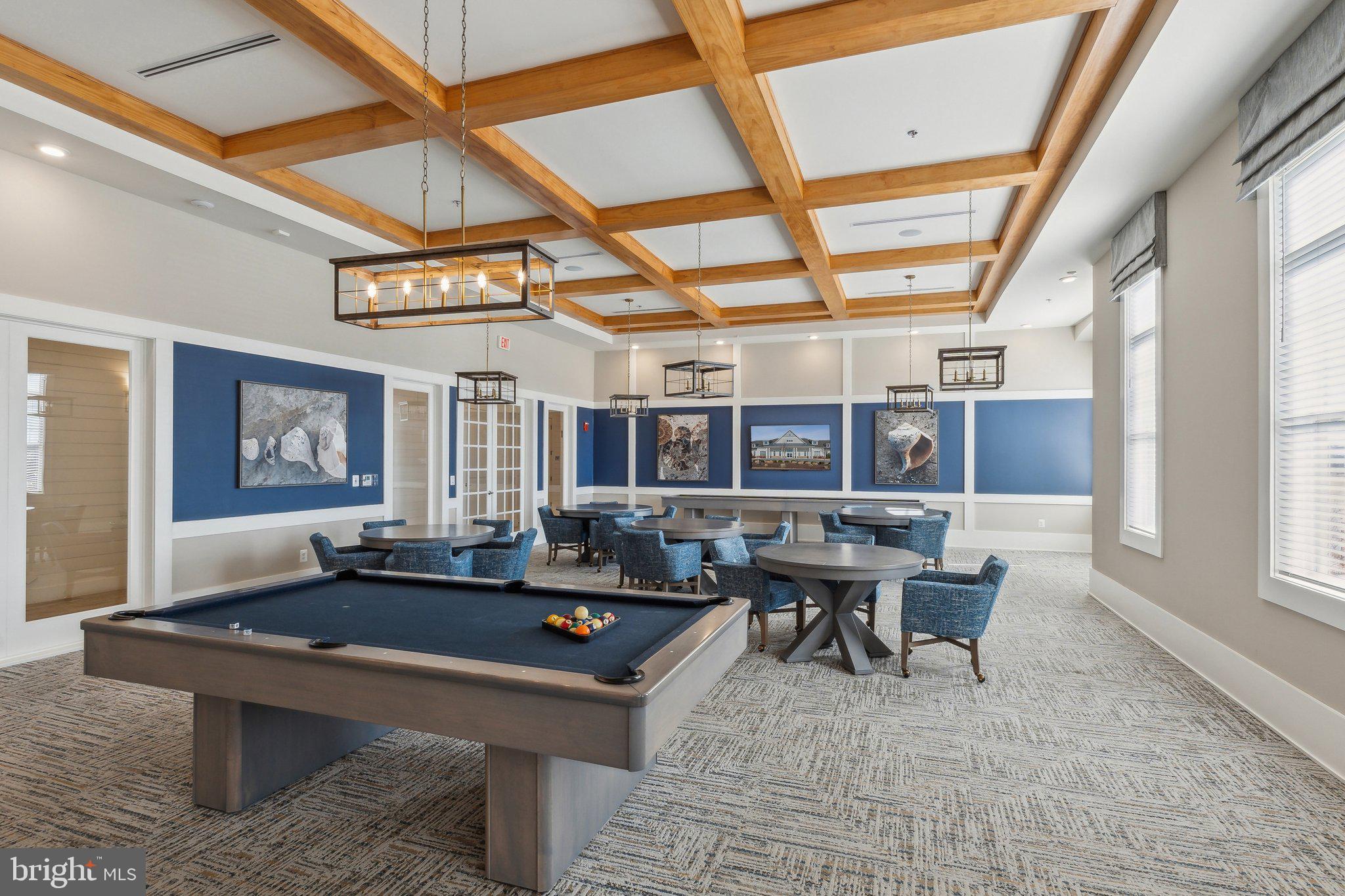 FOUR SEASONS AT KENT ISLAND - Residential