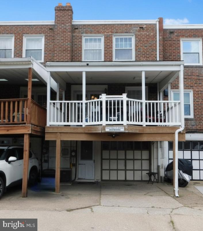 ROXBOROUGH - Residential