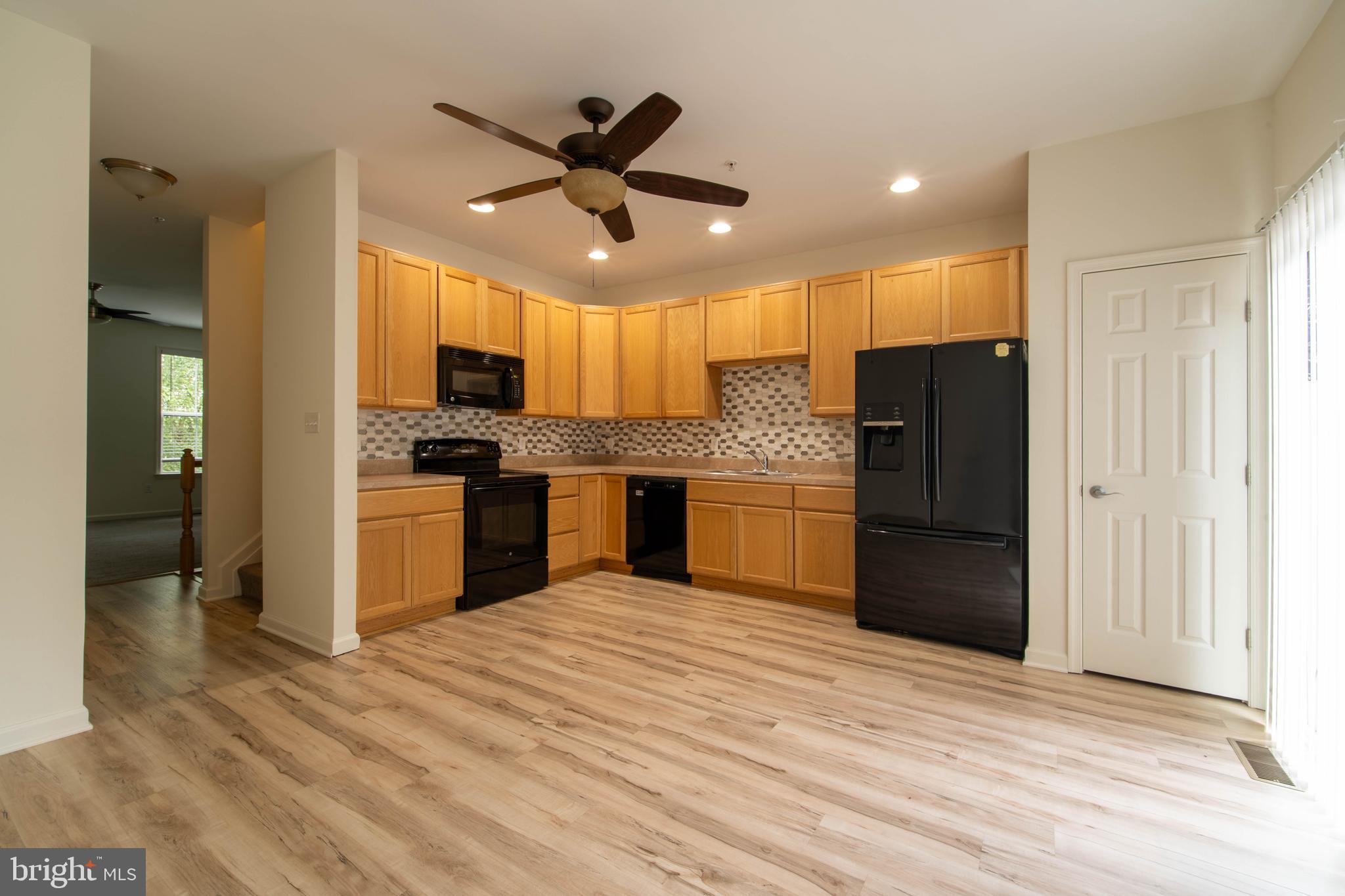 ELLENDALE - Residential