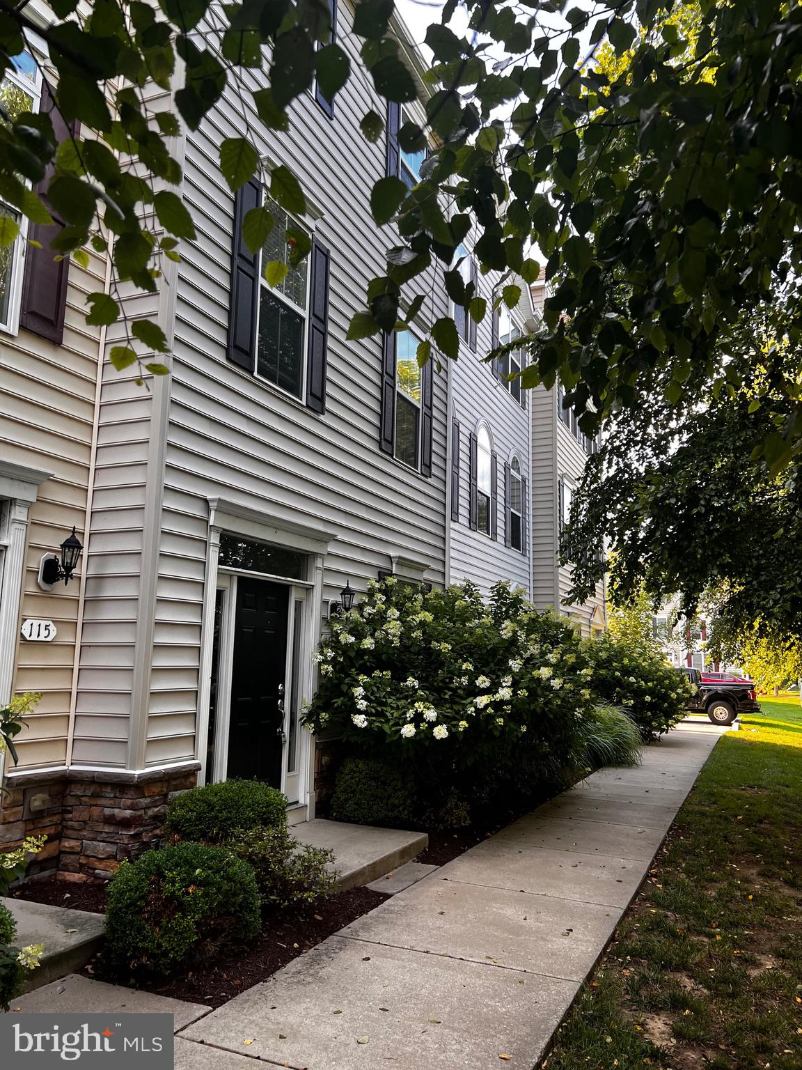 ELLENDALE - Residential