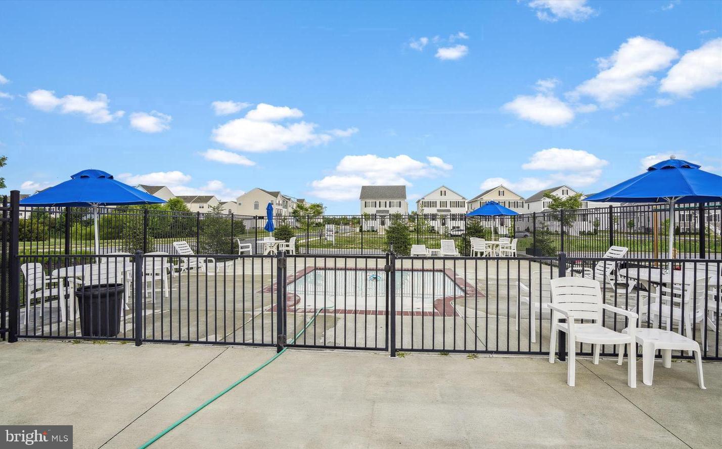 ELLENDALE - Residential