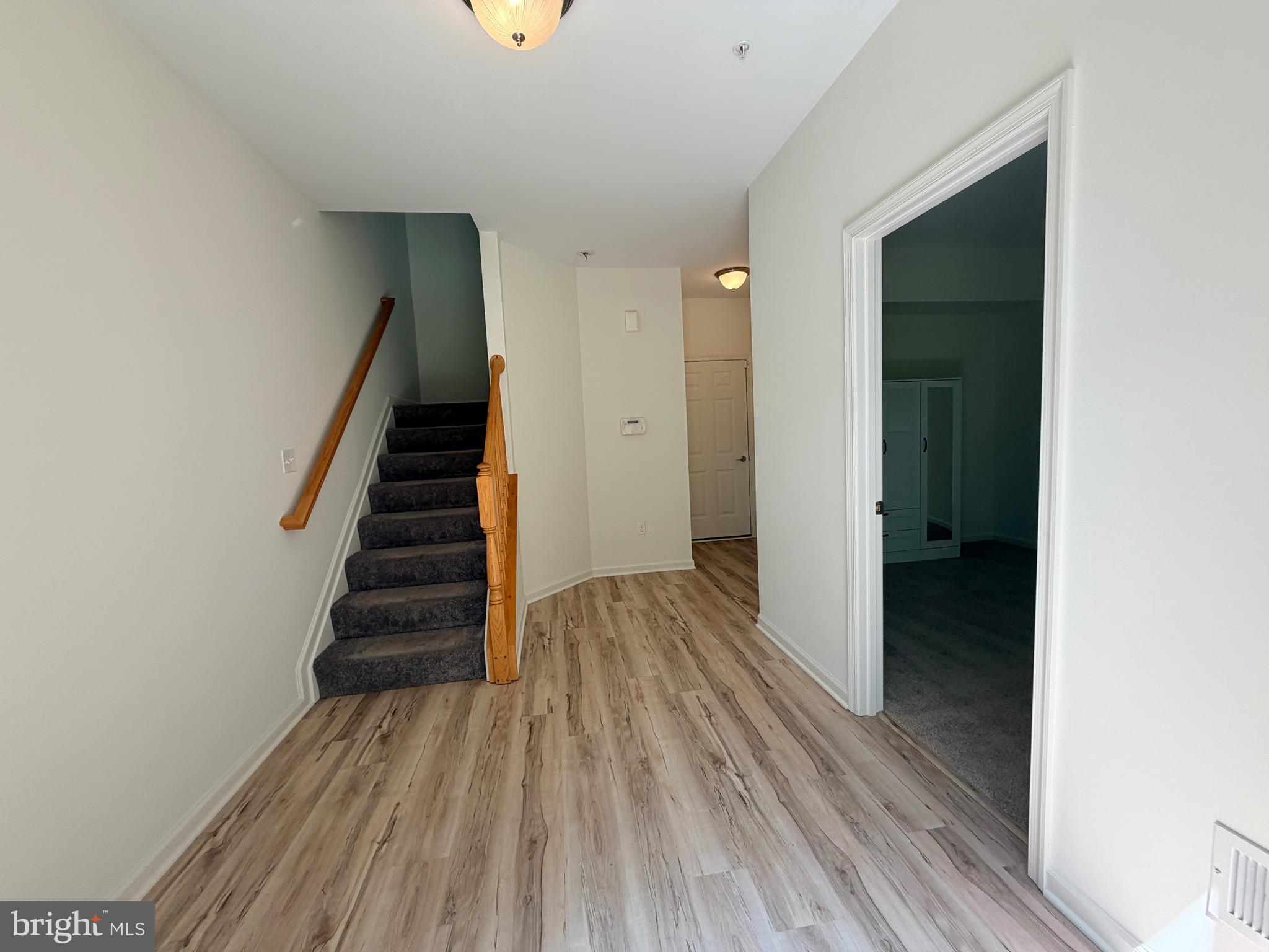 ELLENDALE - Residential