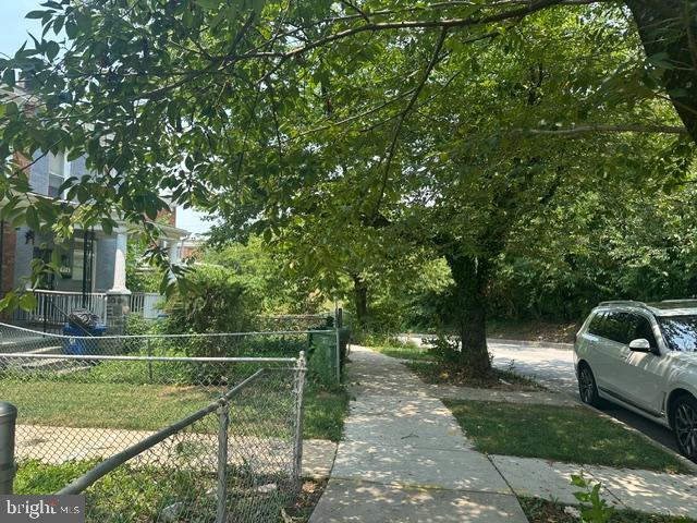 FRANKLINTOWN ROAD - Residential