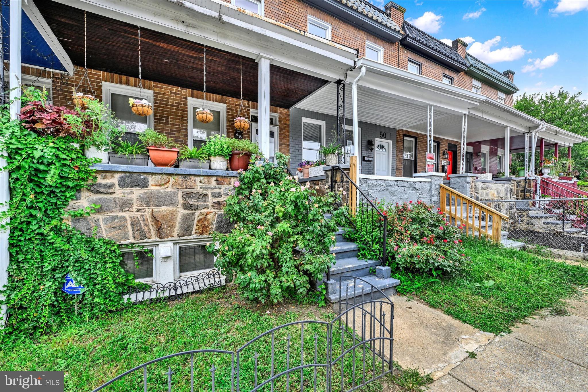 SAINT JOSEPHS - Residential