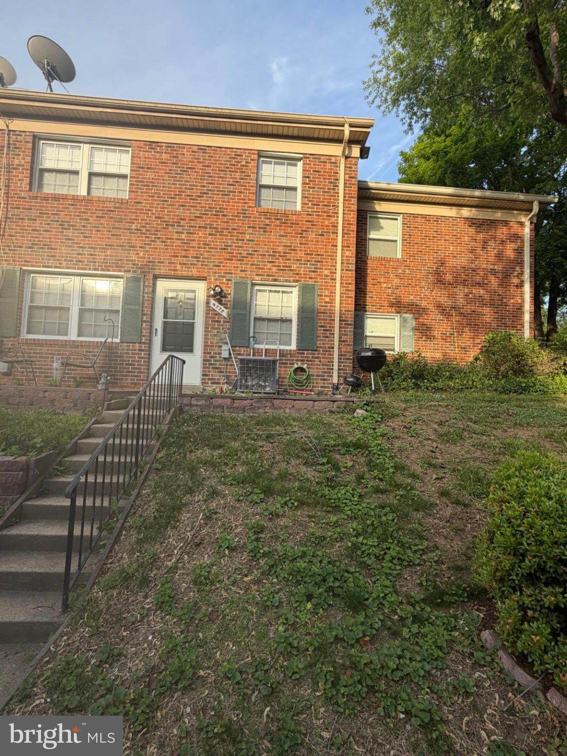 TERRACE TOWNE HOMES OF GUNSTON - Residential