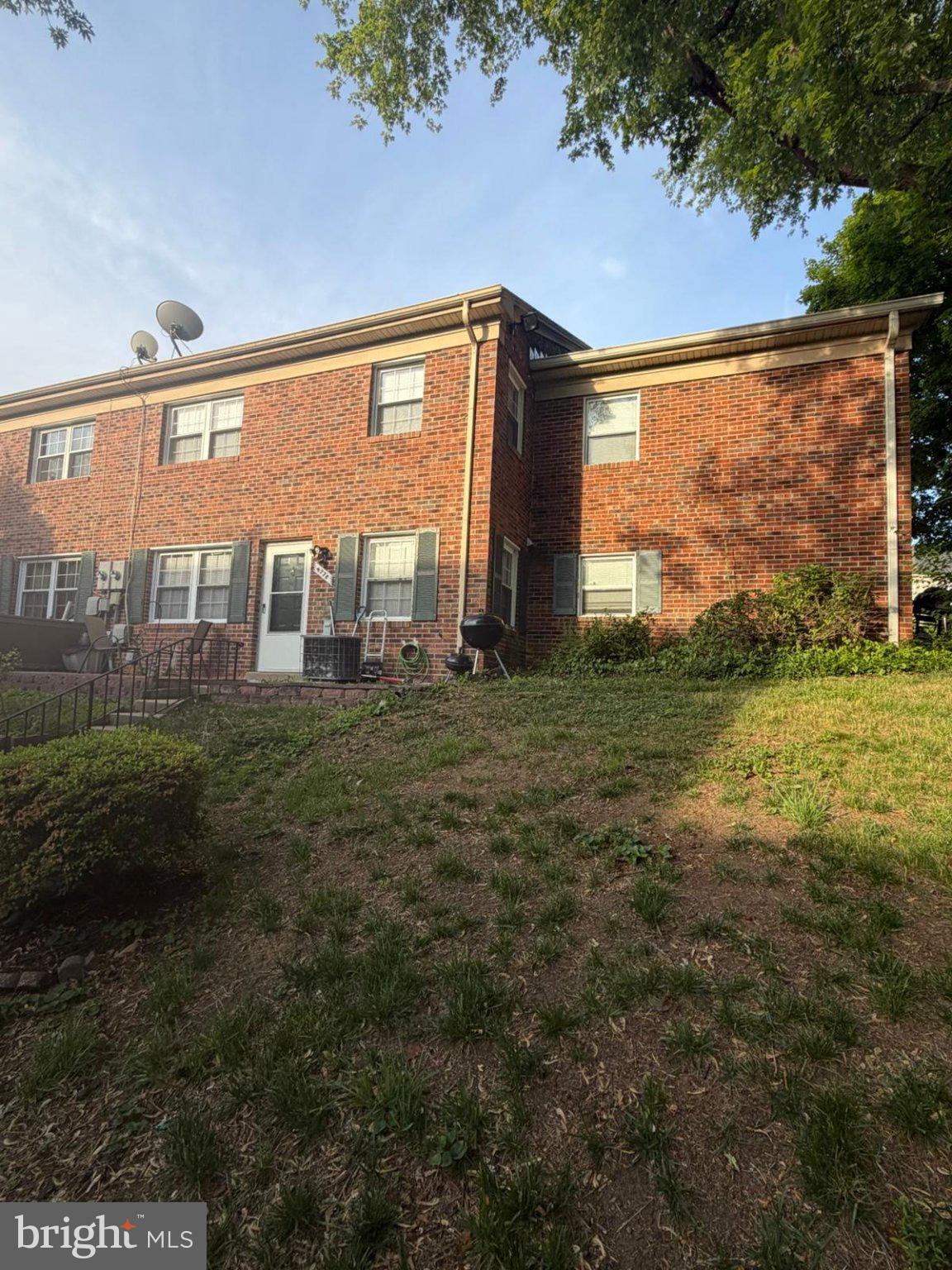 TERRACE TOWNE HOMES OF GUNSTON - Residential