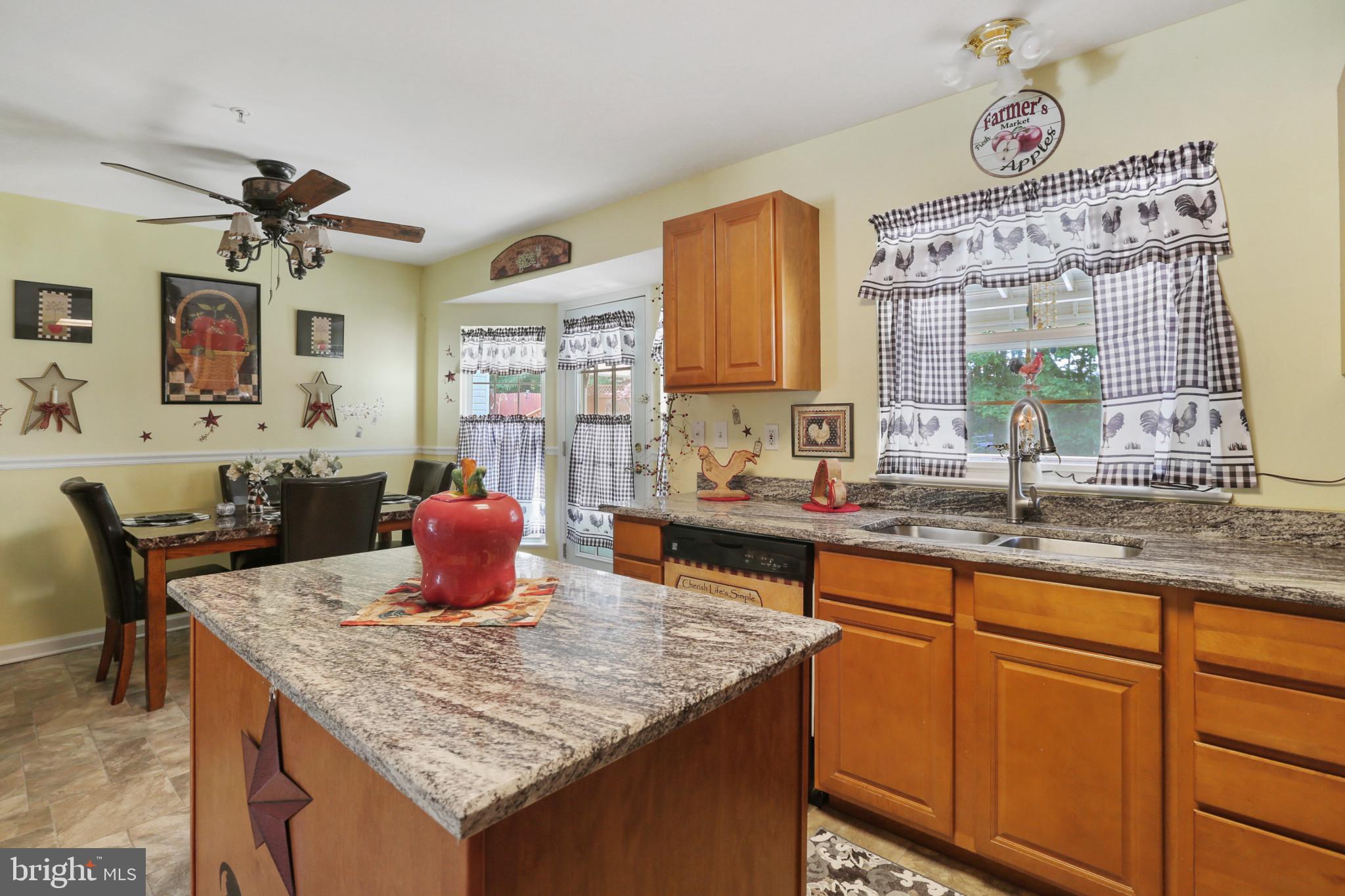 CASTLE STONE AT WHITE MARSH - Residential