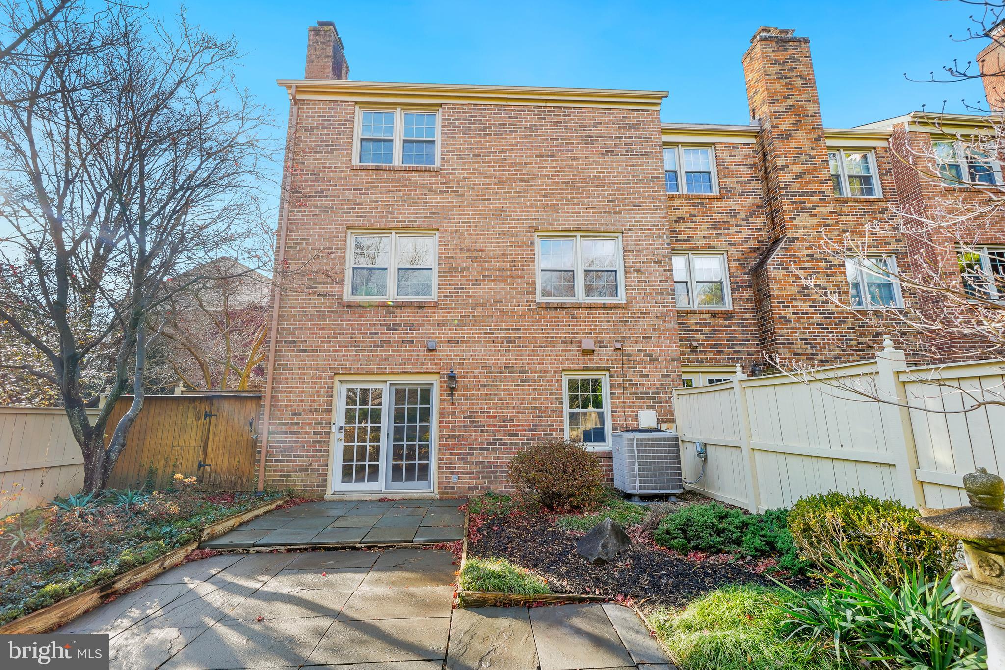 OLD GEORGETOWN VILLAGE - Residential