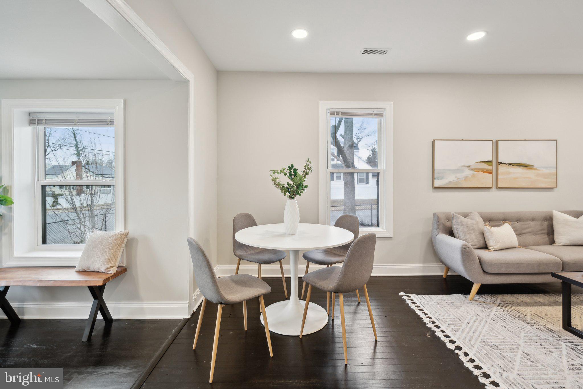 CARMODY HILLS - Residential