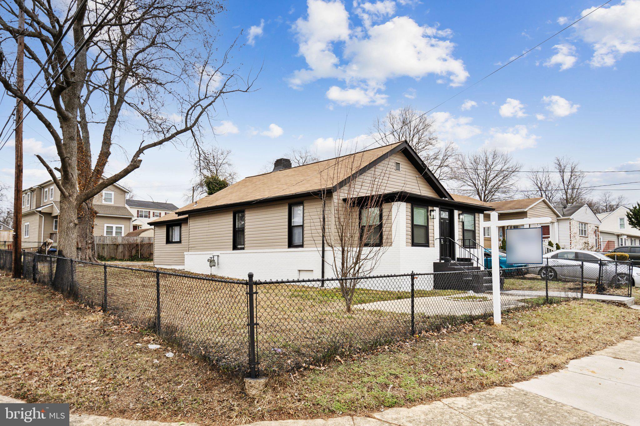CARMODY HILLS - Residential