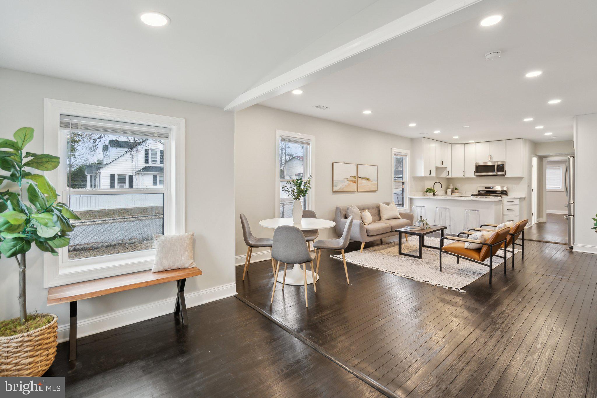 CARMODY HILLS - Residential